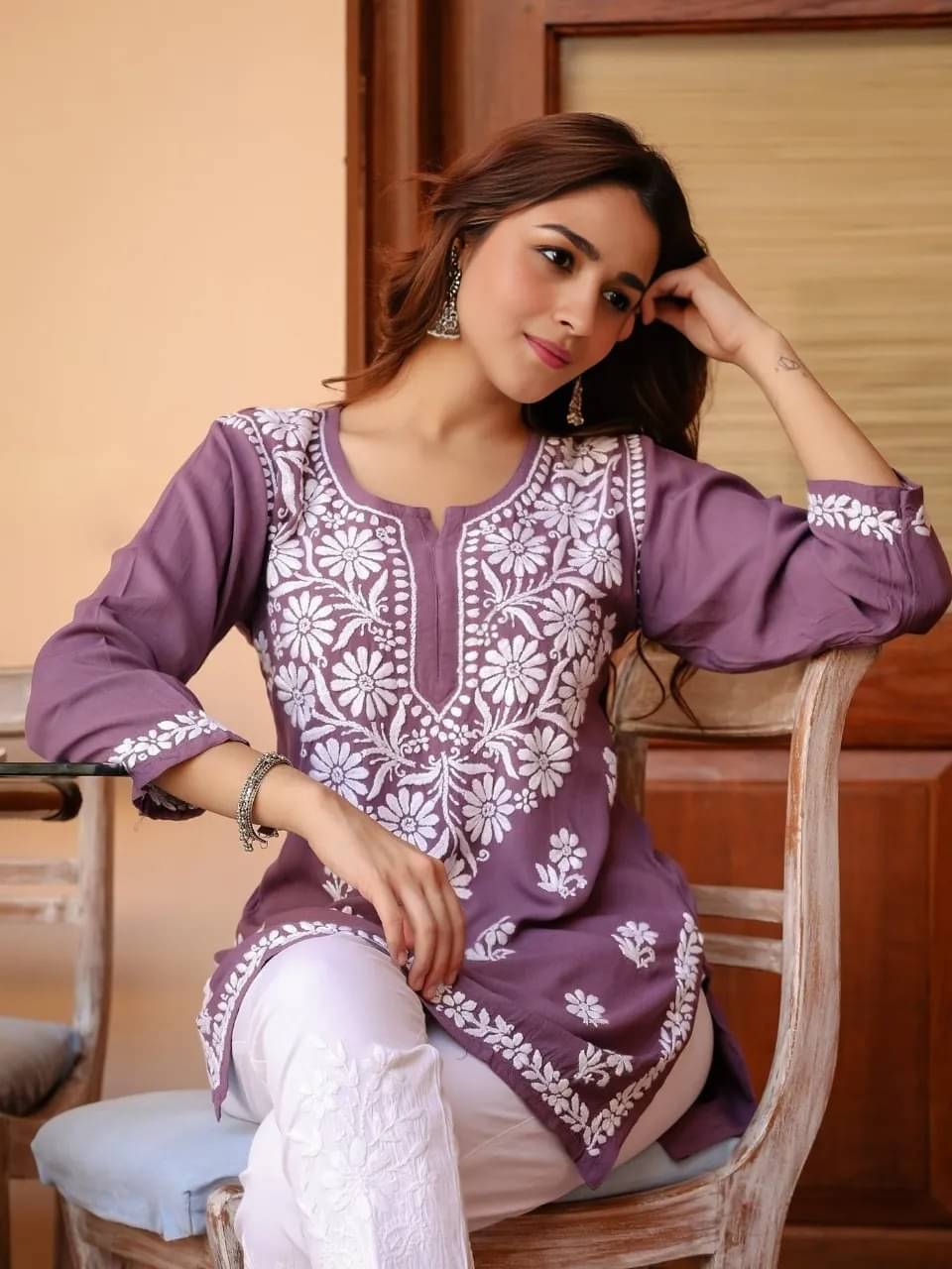 Rayon Short Kurti For Women (Pack of 1)     			Rayon Short Kurti For Women (Pack of 1)