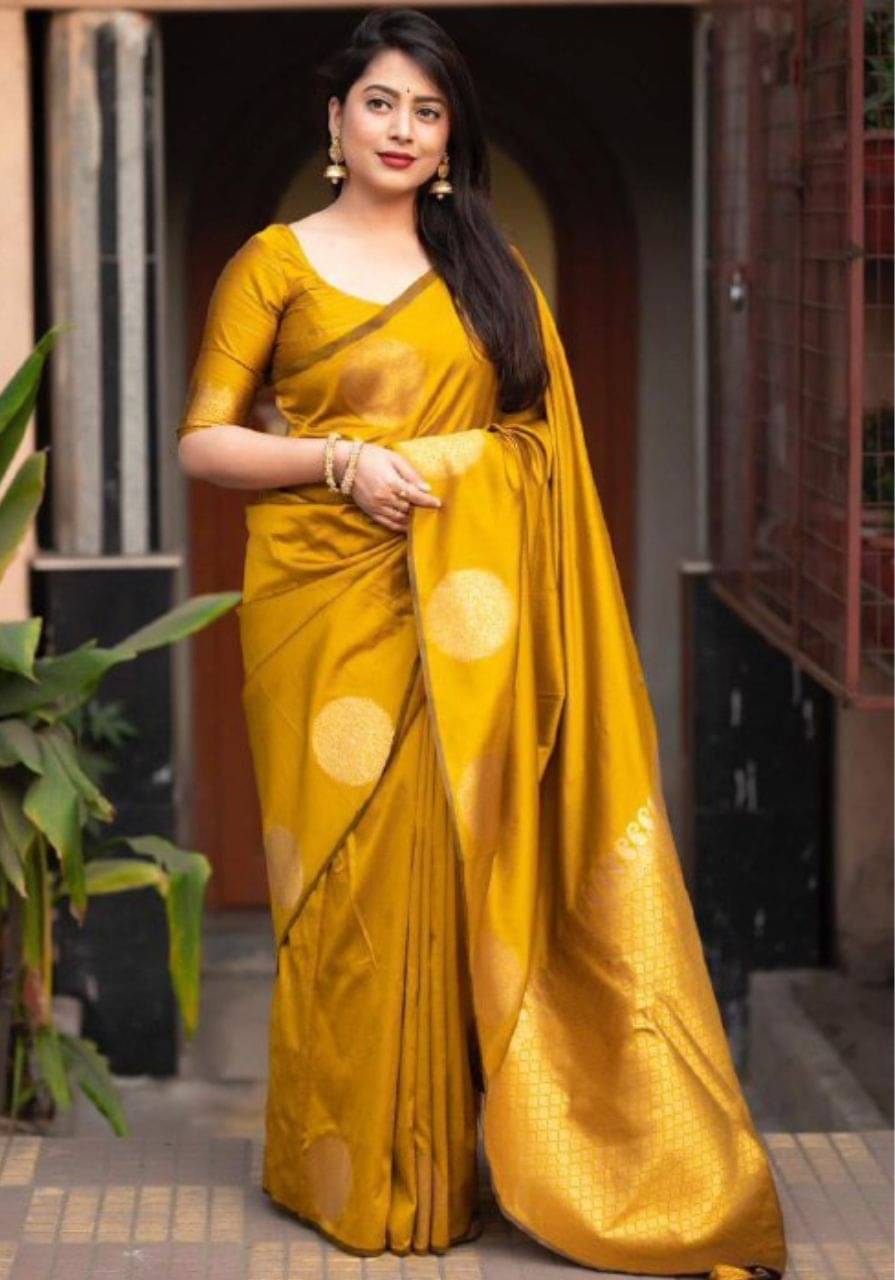     			roop lavanya Kanjivaram Silk Woven Saree With Unstitched Blouse Piece ( Yellow )