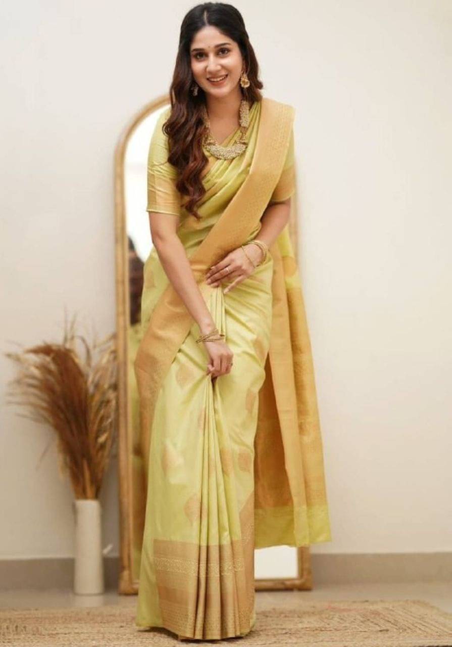 roop lavanya Kanjivaram Silk Woven Saree With Unstitched Blouse Piece ( Light Green ) roop lavanya Kanjivaram Silk Woven Saree With Unstitched Blouse Piece ( Light Green )
