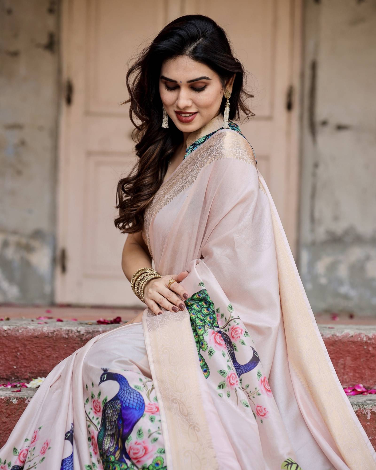     			Almaari Fashion Cotton Silk Printed Saree With Unstitched Blouse Piece ( Beige )