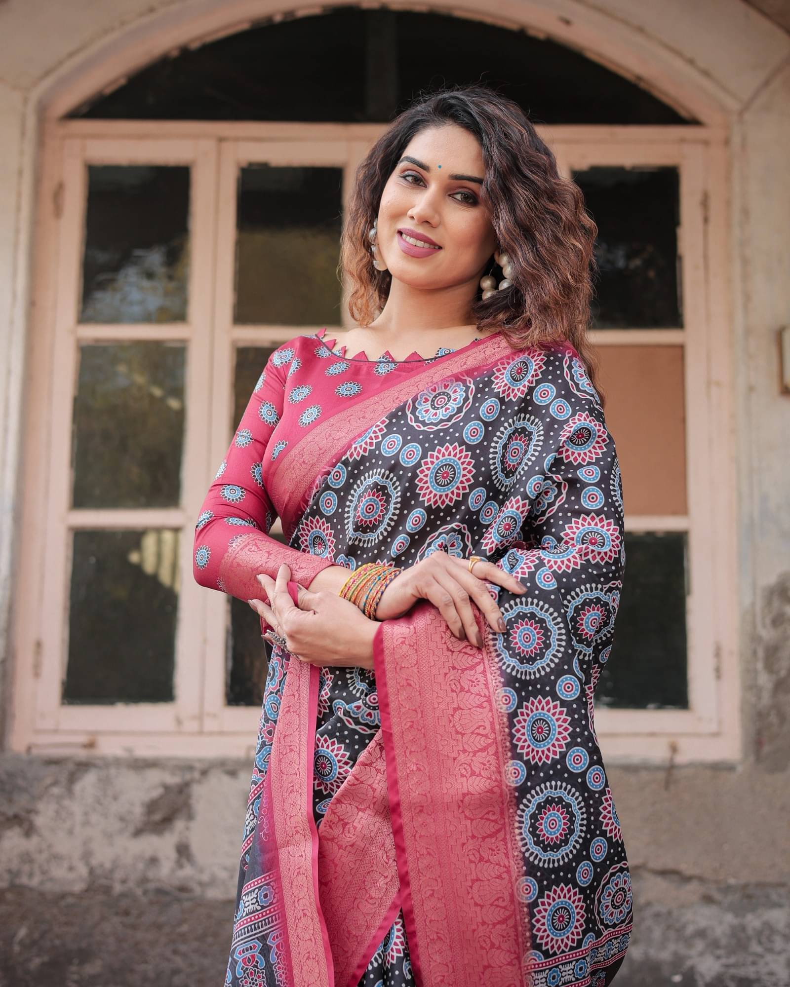     			Almaari Fashion Cotton Silk Printed Saree With Unstitched Blouse Piece ( Blue )
