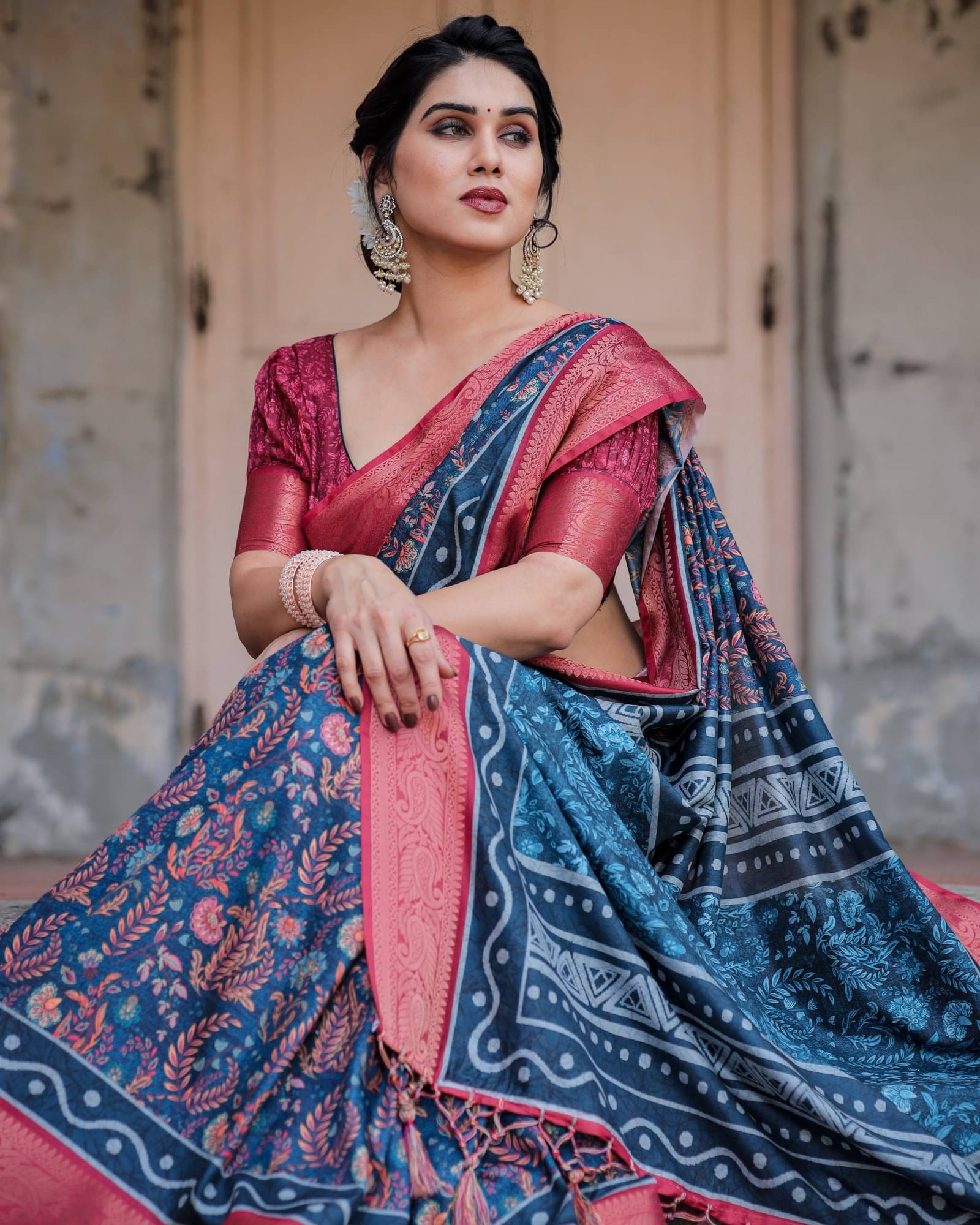     			Almaari Fashion Cotton Silk Printed Saree With Unstitched Blouse Piece ( Blue )
