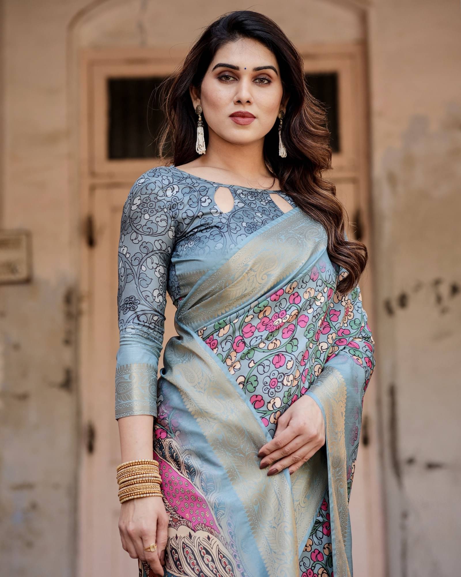     			Almaari Fashion Cotton Silk Printed Saree With Unstitched Blouse Piece ( Grey )