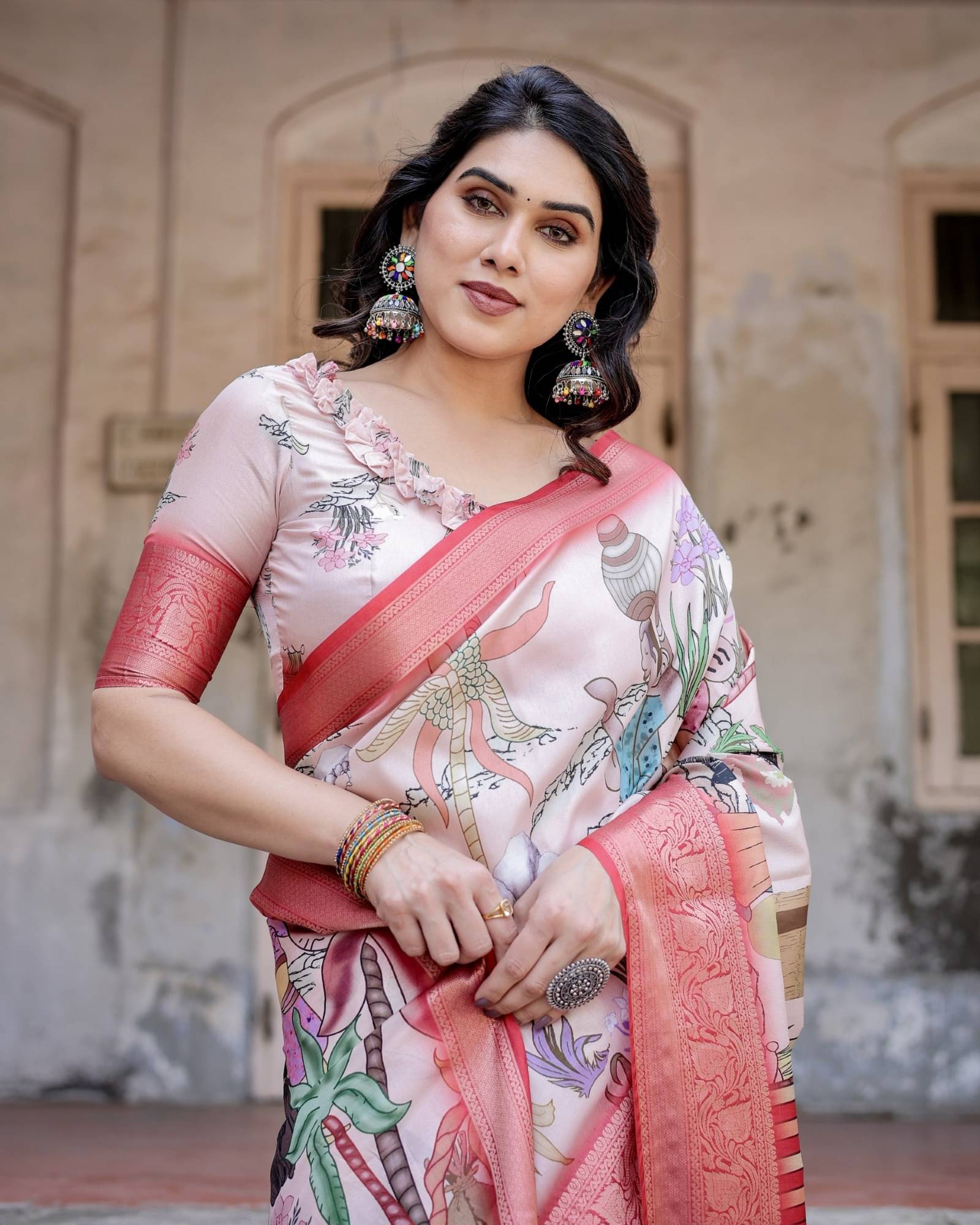 Almaari Fashion Cotton Silk Printed Saree With Unstitched Blouse Piece ( White ) Almaari Fashion Cotton Silk Printed Saree With Unstitched Blouse Piece ( White )