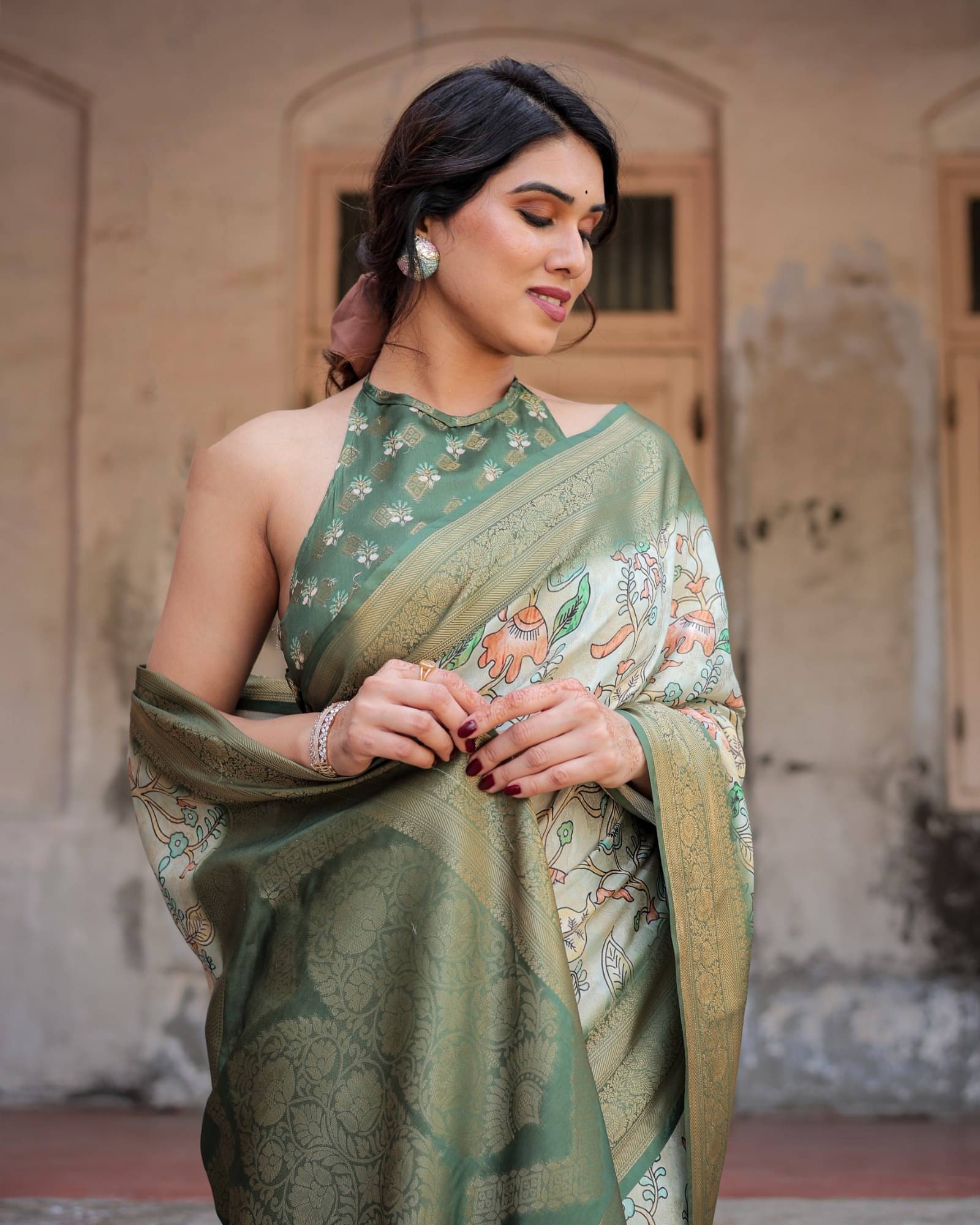     			Almaari Fashion Cotton Silk Printed Saree With Unstitched Blouse Piece ( Green )