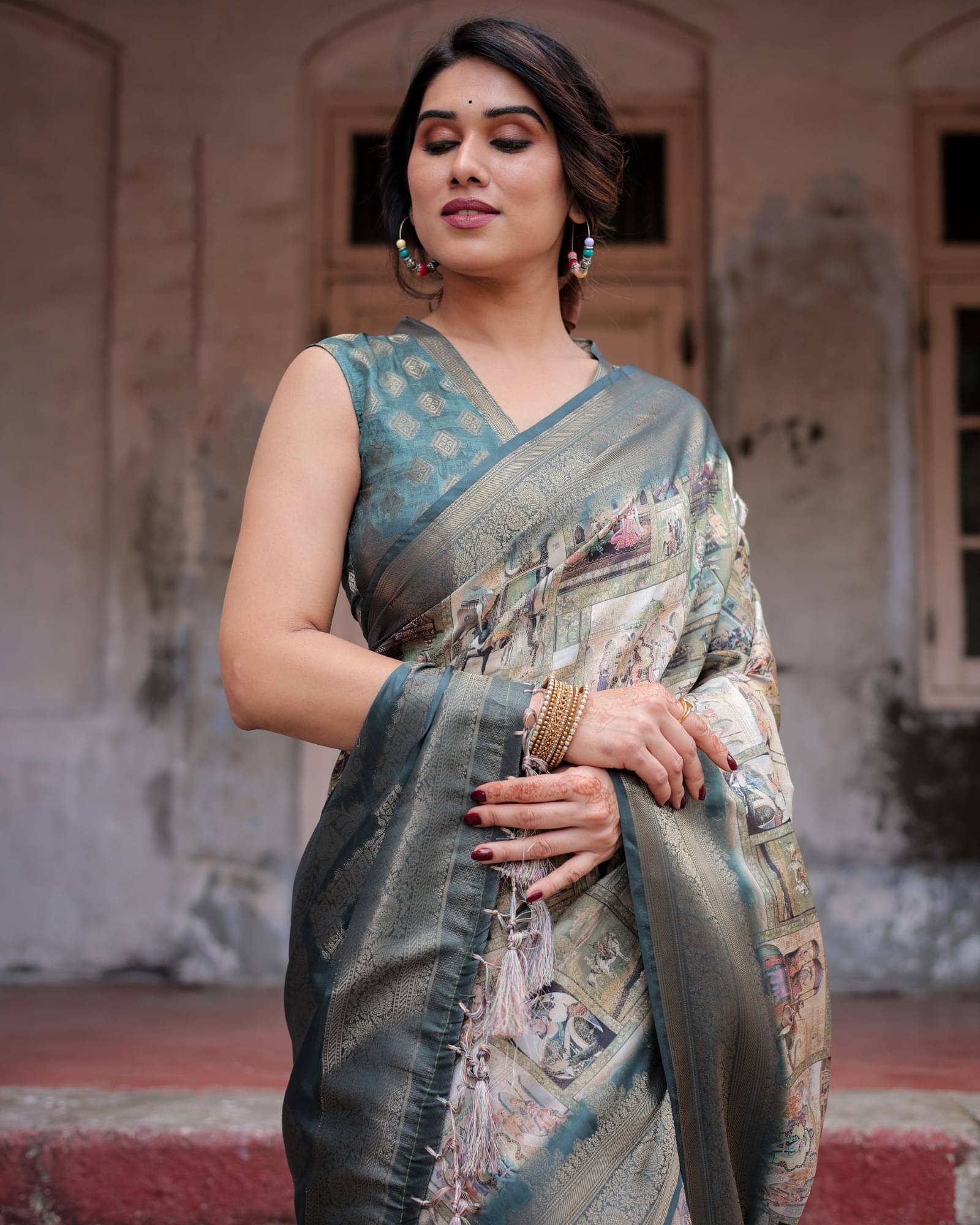     			Almaari Fashion Cotton Silk Printed Saree With Unstitched Blouse Piece ( Grey )