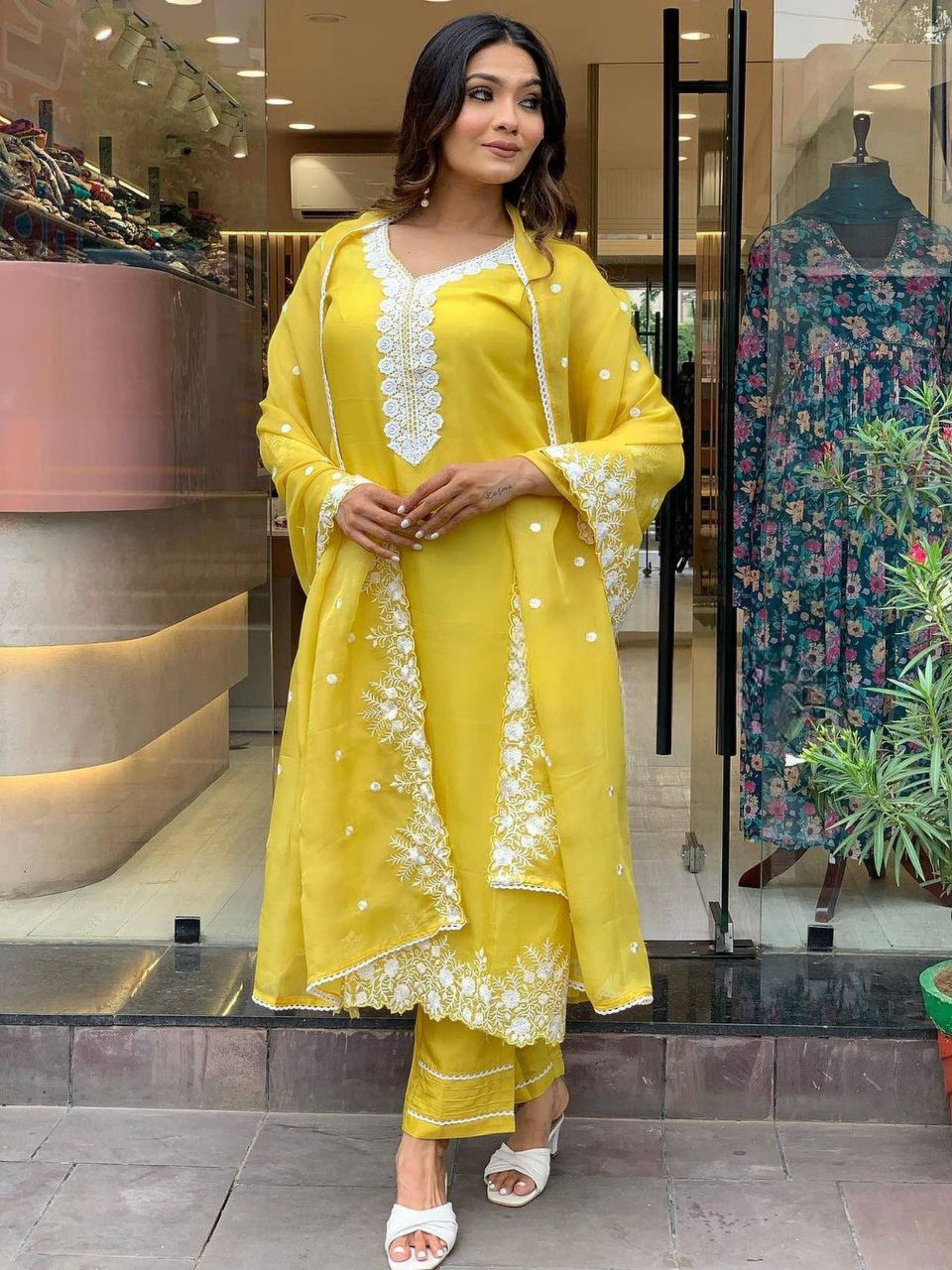    			Eeloo Georgette Embroidered Kurti With Pants Women's Stitched Salwar Suit - Yellow ( Pack of 1 )