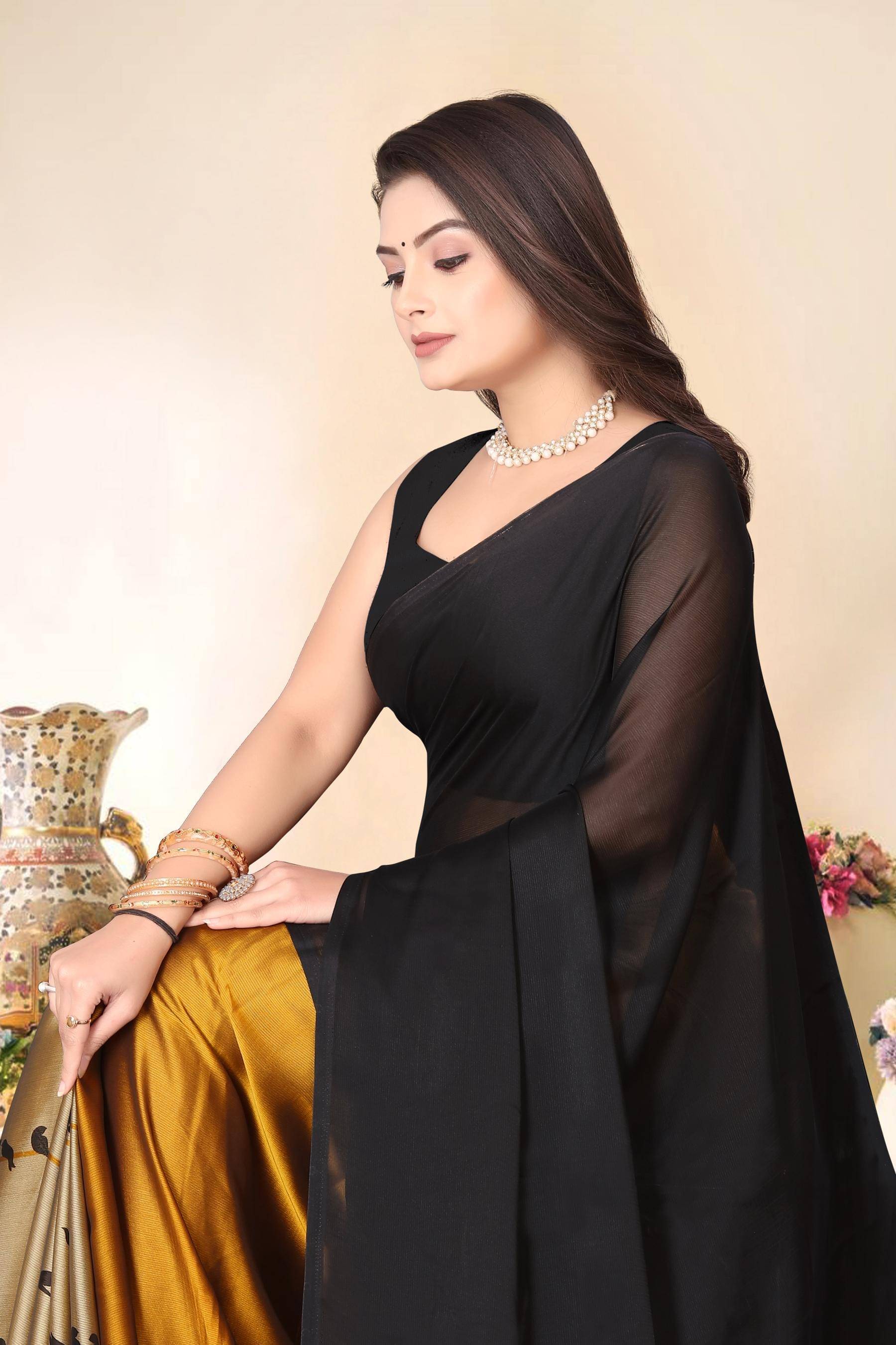     			Magneitta Chiffon Printed Saree With Unstitched Blouse Piece ( Gold )