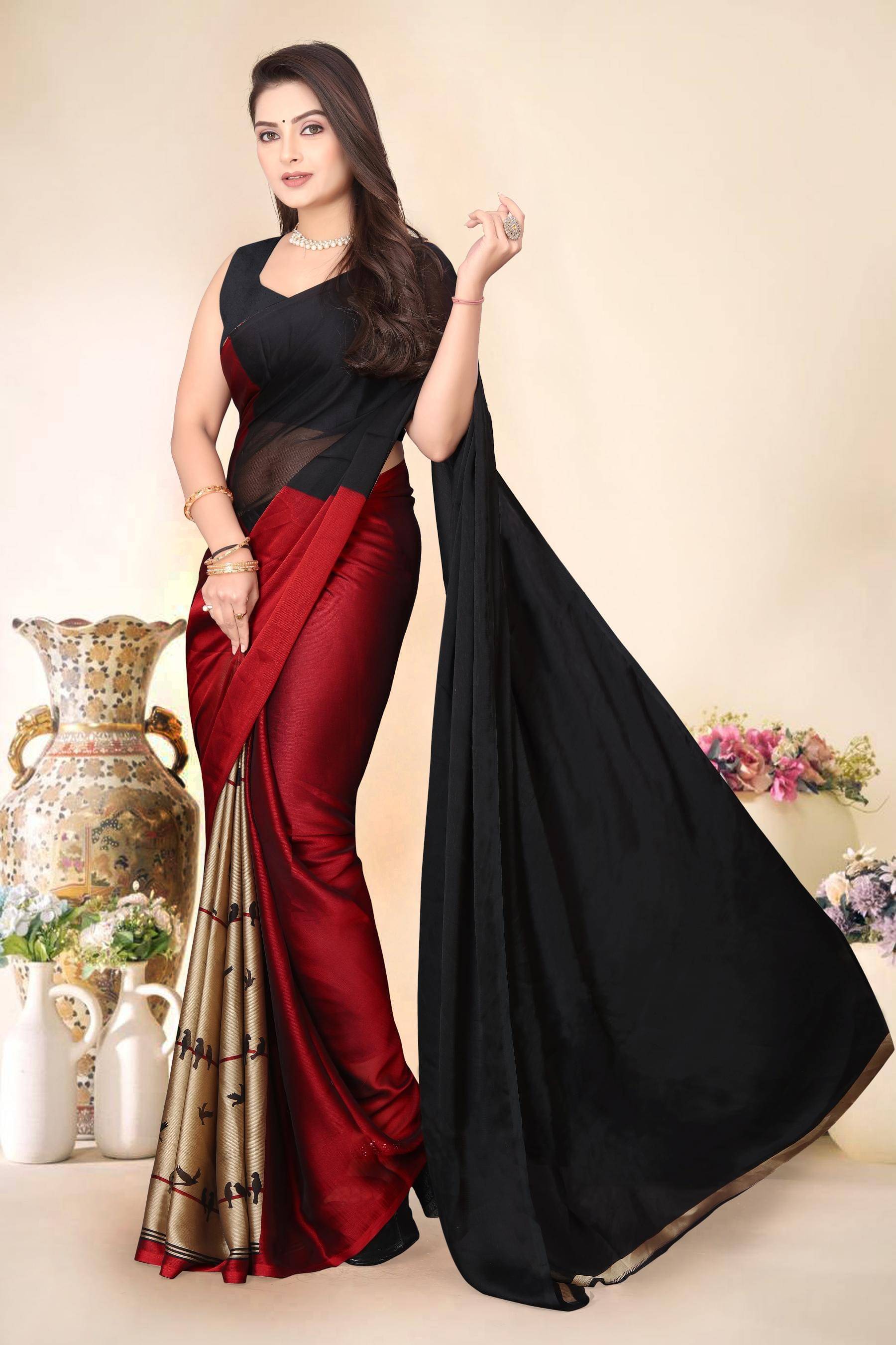     			Magneitta Chiffon Self Design Saree With Unstitched Blouse Piece ( Red )