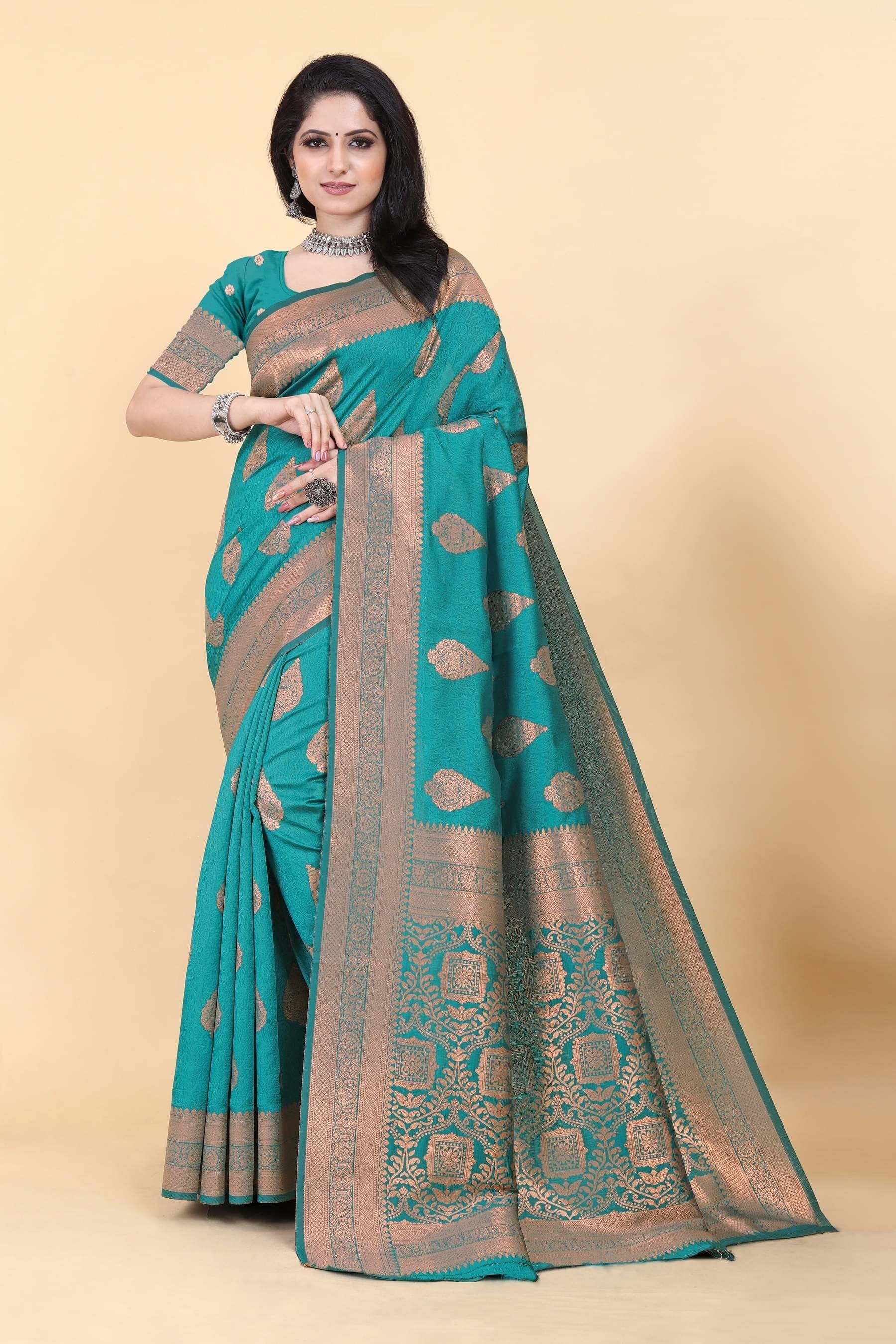     			Magneitta Silk Printed Saree With Unstitched Blouse Piece ( Blue )