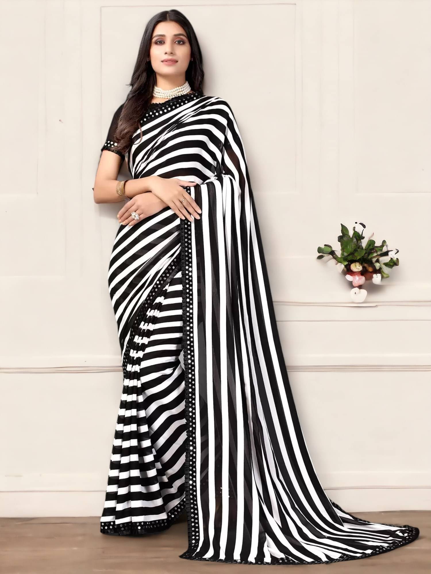 TTH Georgette Embroidered Saree With Unstitched Blouse Piece ( Black ) TTH Georgette Embroidered Saree With Unstitched Blouse Piece ( Black )