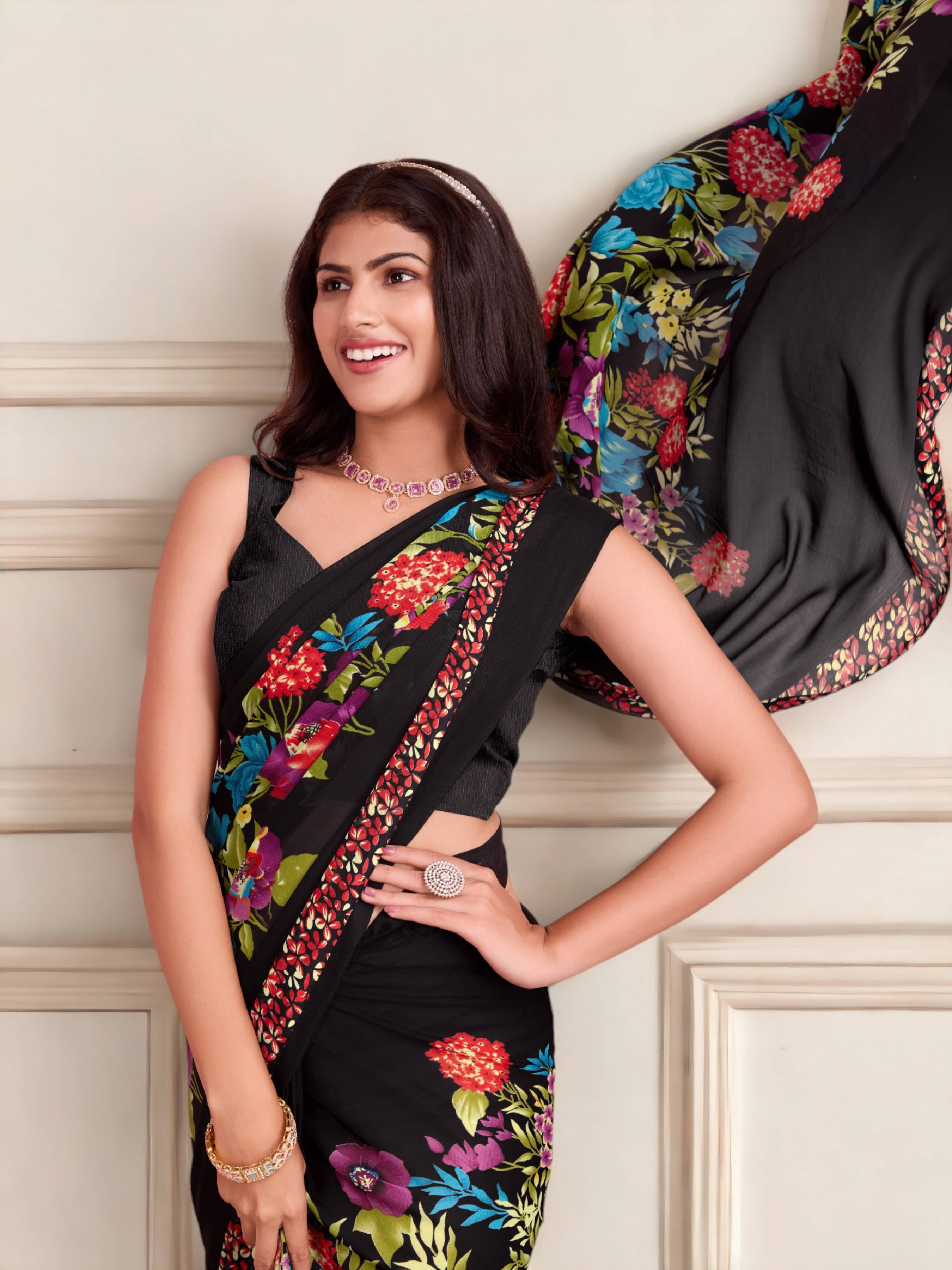TTH Georgette Printed Saree With Unstitched Blouse Piece ( Black ) TTH Georgette Printed Saree With Unstitched Blouse Piece ( Black )