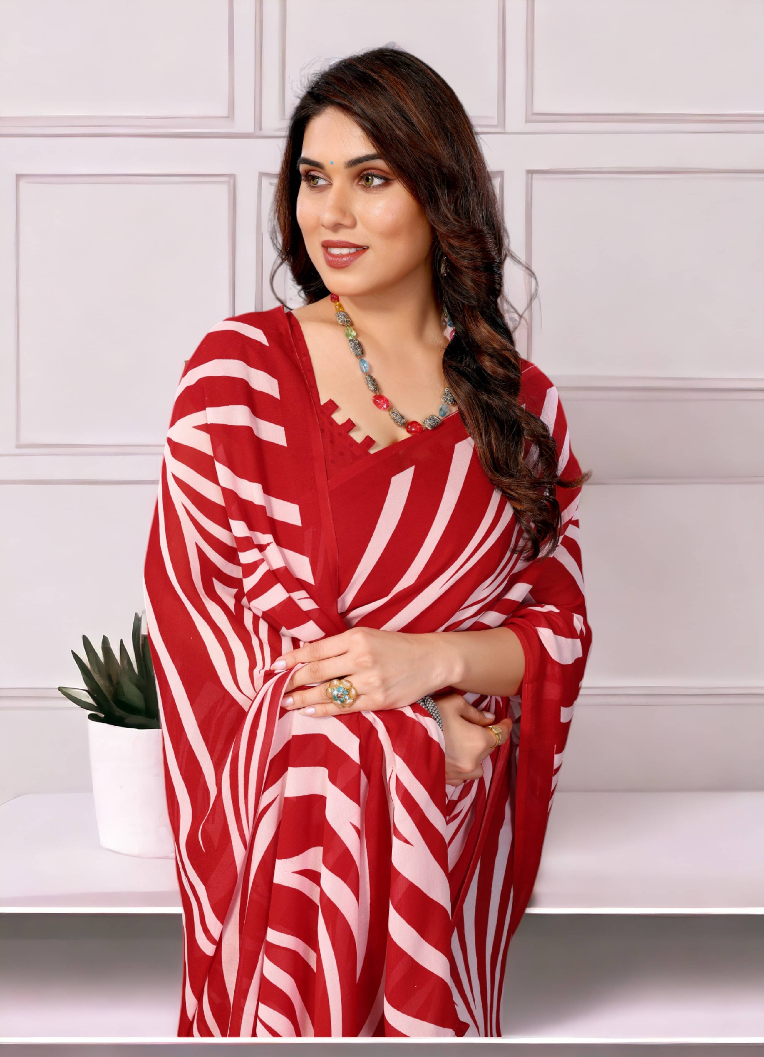     			TTH Georgette Striped Saree With Unstitched Blouse Piece ( Red )