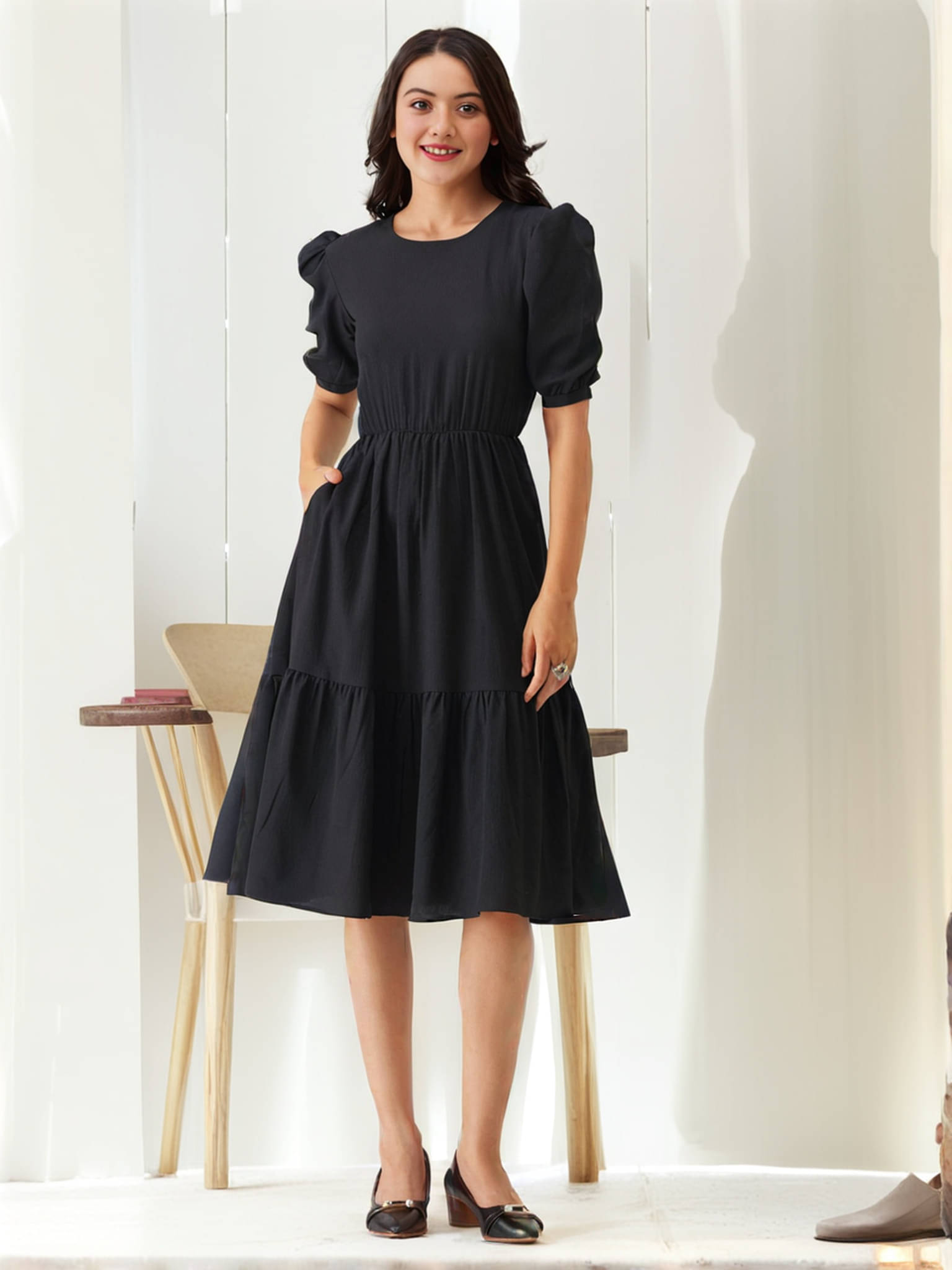 Istyle Can Women Polyester Solid Fit & Flare Dress ( Black ) Istyle Can Women Polyester Solid Fit & Flare Dress ( Black )