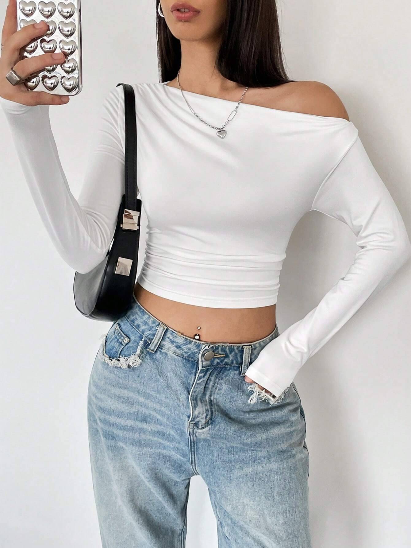 Istyle Can Women's Polyester Crop Top ( White ) Istyle Can Women's Polyester Crop Top ( White )