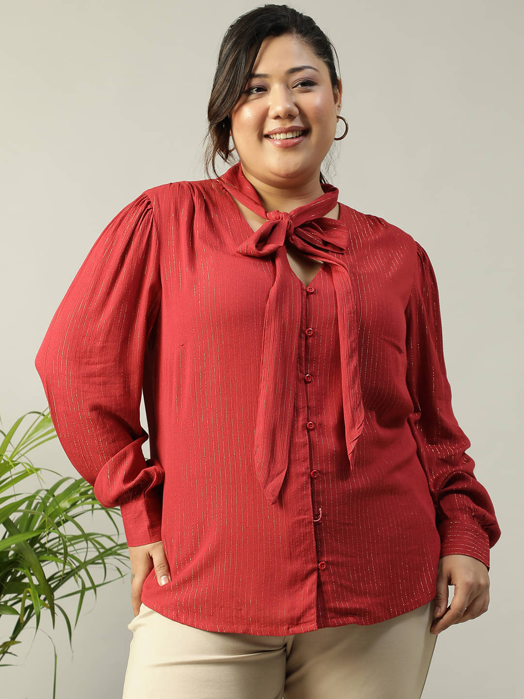 Oxolloxo Red Viscose Rayon Women's Regular Top ( Pack of 1 ) Oxolloxo Red Viscose Rayon Women's Regular Top ( Pack of 1 )