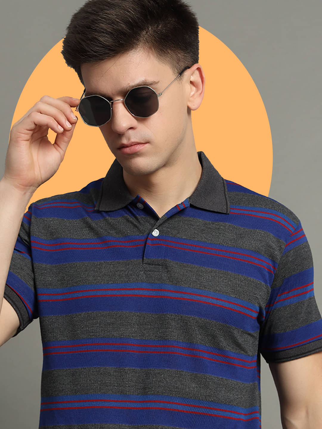 GET GOLF Pack of 1 Cotton Blend Regular Fit Striped Half Sleeves Men's Polo T Shirt ( Grey )     			GET GOLF Pack of 1 Cotton Blend Regular Fit Striped Half Sleeves Men's Polo T Shirt ( Grey )