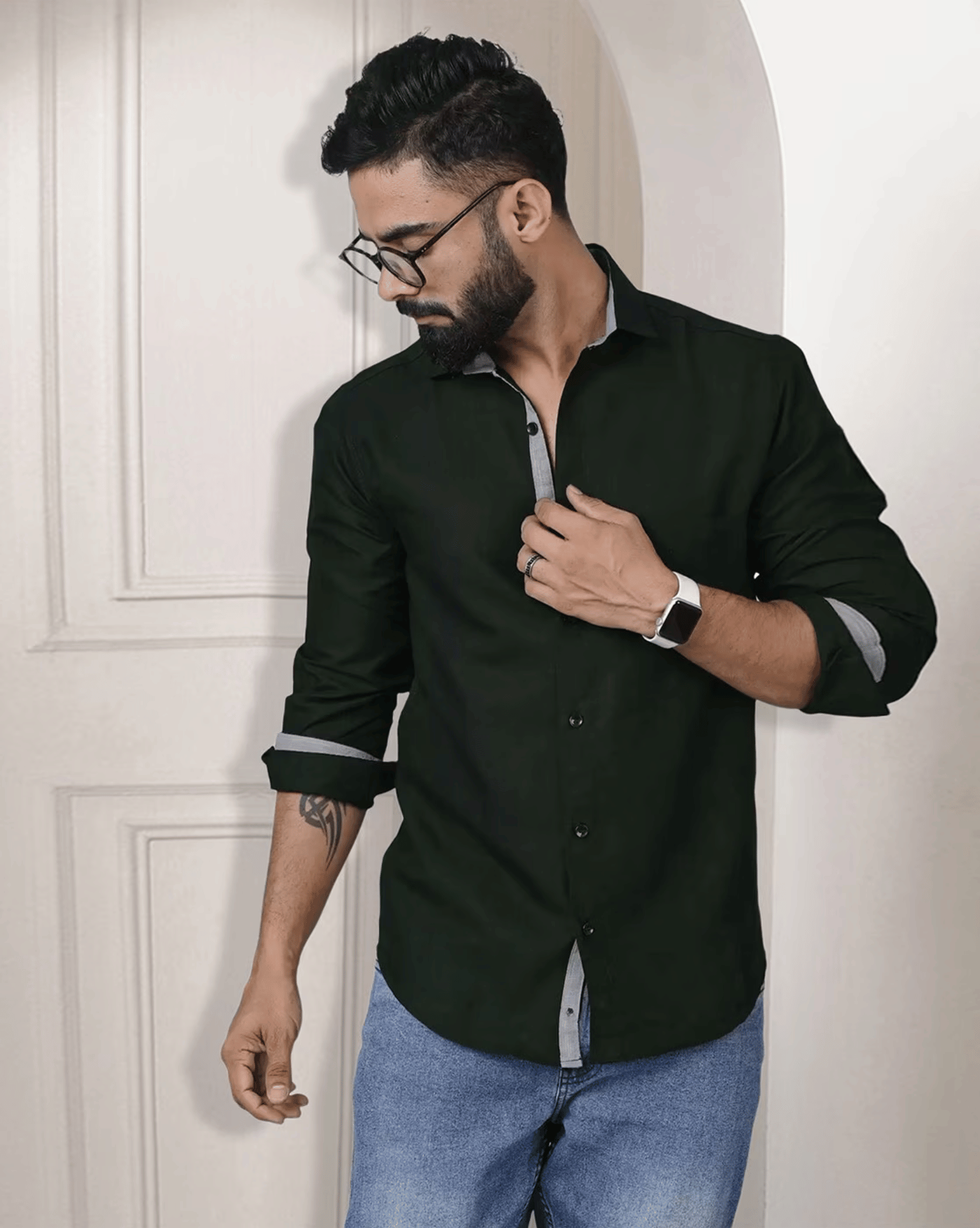     			VERTUSY Cotton Blend Regular Fit Solids Full Sleeves Men's Casual Shirt - Green ( Pack of 1 )