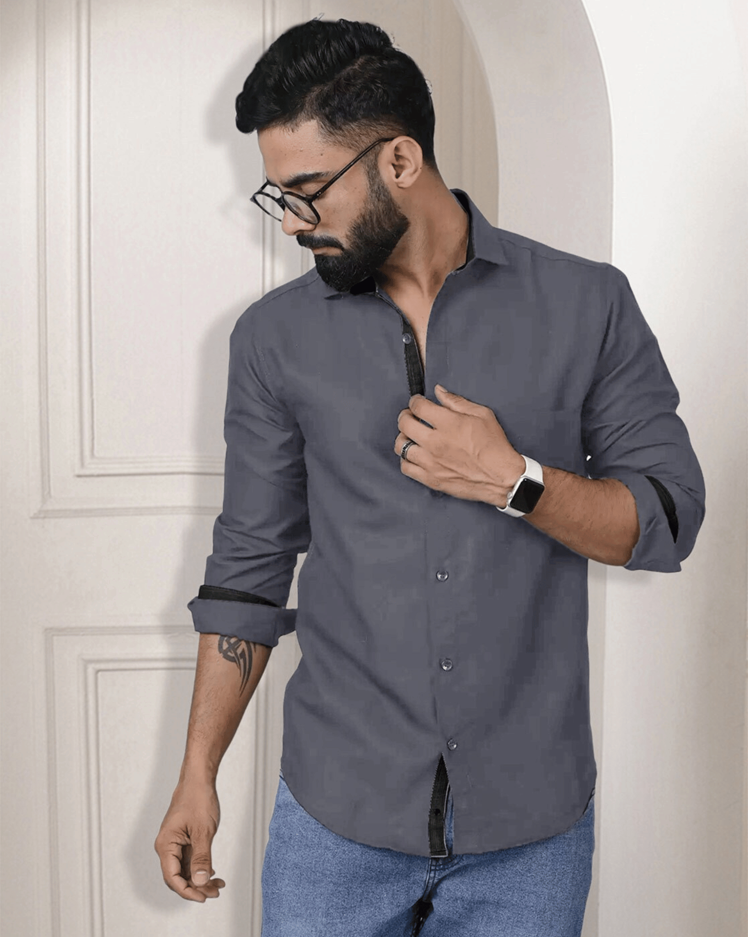VERTUSY Cotton Blend Regular Fit Solids Full Sleeves Men's Casual Shirt - Grey ( Pack of 1 ) VERTUSY Cotton Blend Regular Fit Solids Full Sleeves Men's Casual Shirt - Grey ( Pack of 1 )