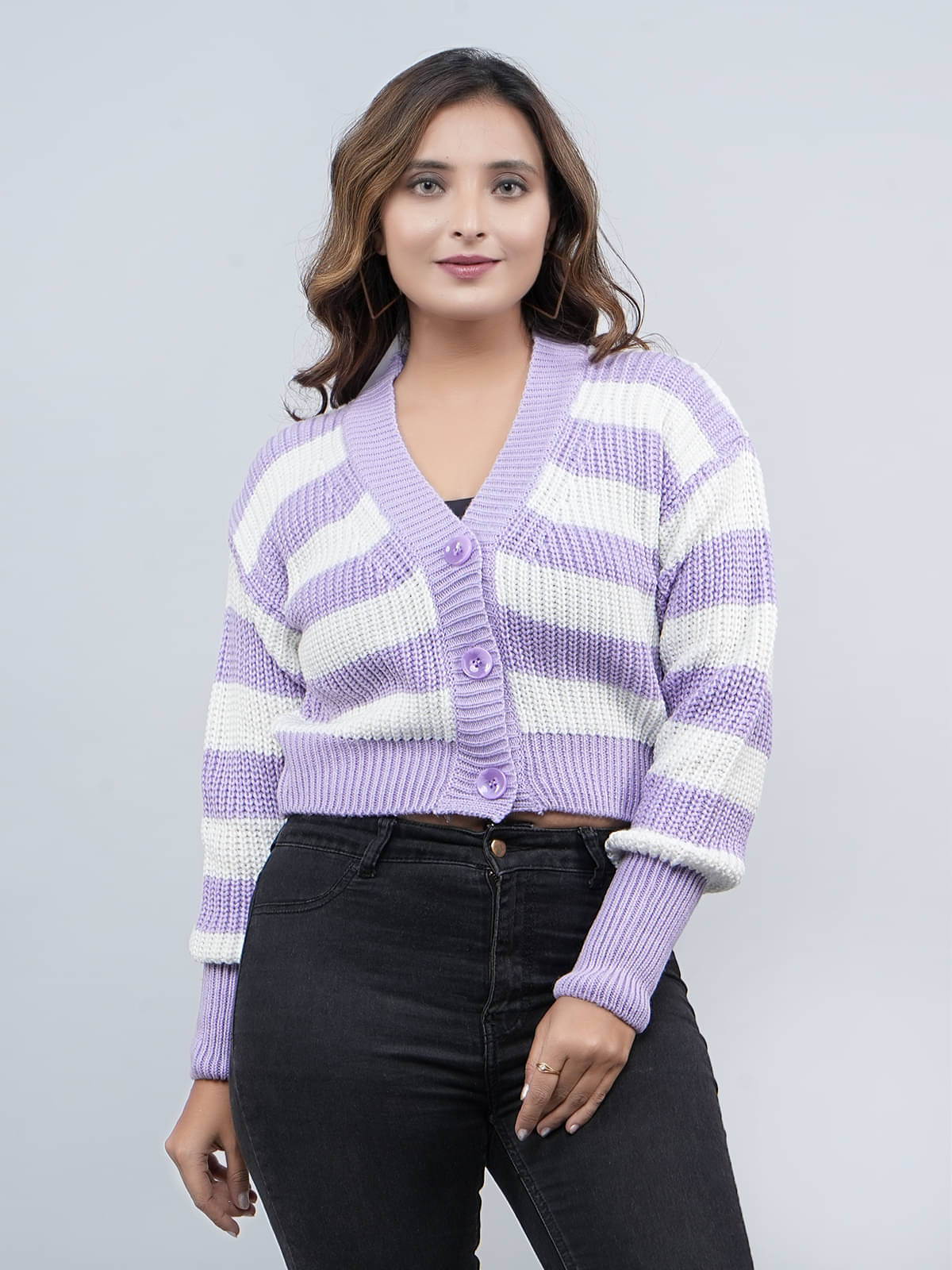 FEVERFEW Acro Wool V Neck Women's Buttoned Cardigans - Purple ( Single ) FEVERFEW Acro Wool V Neck Women's Buttoned Cardigans - Purple ( Single )