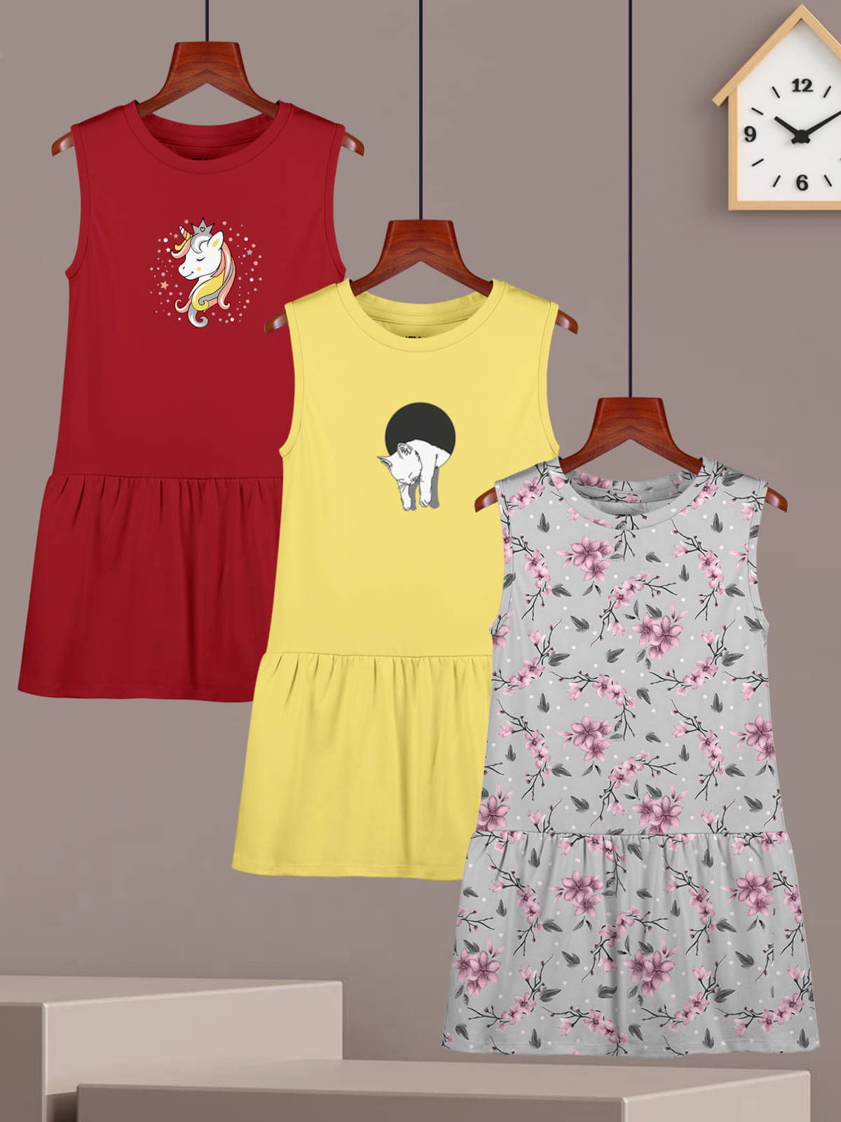 HELLCAT Cotton Blend Dress For Girls ( Pack of 3 , Red )     			HELLCAT Cotton Blend Dress For Girls ( Pack of 3 , Red )