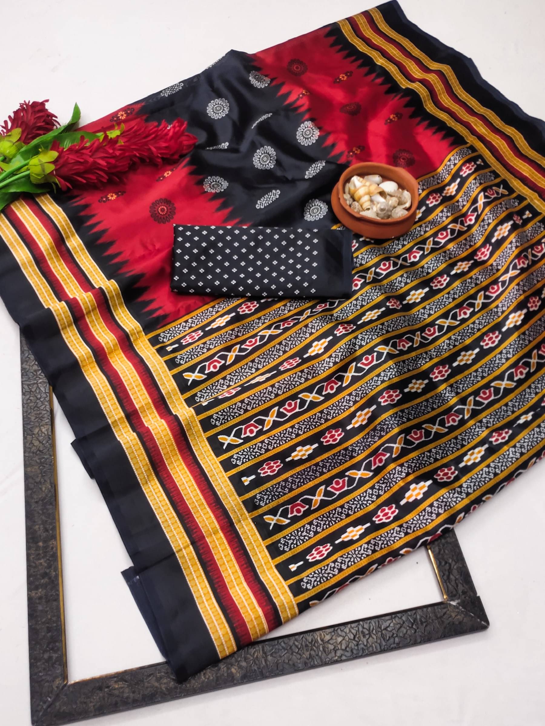 Kanooda Prints Art Silk Printed Saree With Unstitched Blouse Piece ( Black )     			Kanooda Prints Art Silk Printed Saree With Unstitched Blouse Piece ( Black )