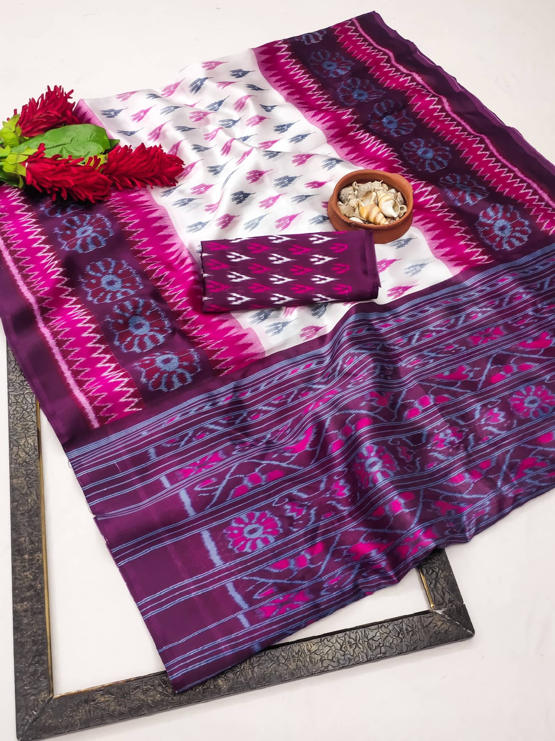     			Kanooda Prints Art Silk Printed Saree With Unstitched Blouse Piece ( Purple )