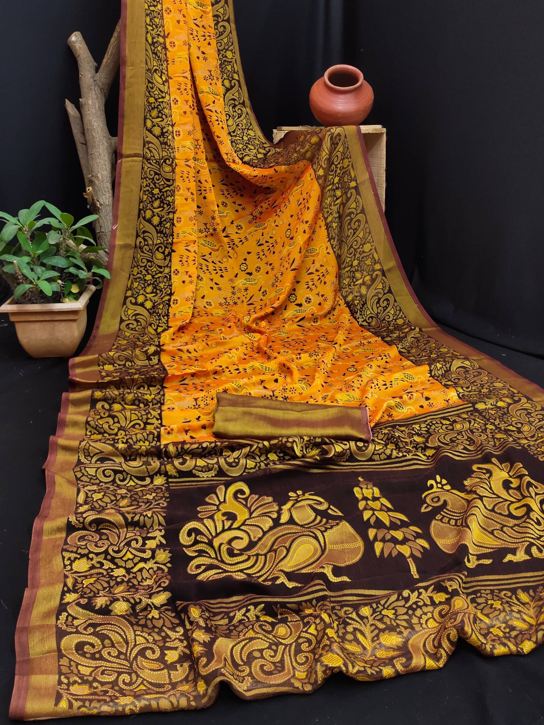     			Kanooda Prints Brasso Printed Saree With Unstitched Blouse Piece ( Multicolor )