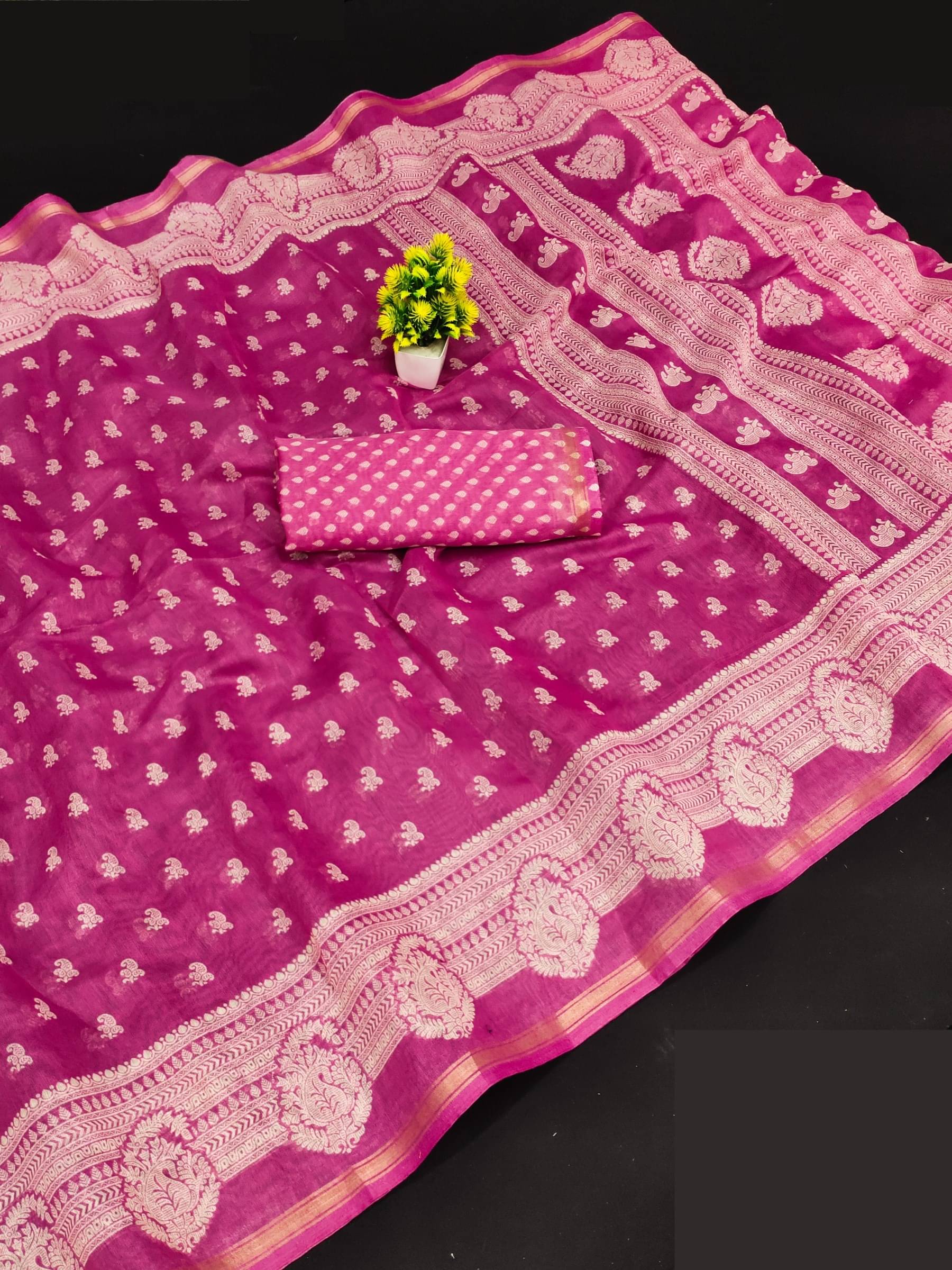 Kanooda Prints Chanderi Printed Saree With Unstitched Blouse Piece ( Multicolor ) Kanooda Prints Chanderi Printed Saree With Unstitched Blouse Piece ( Multicolor )