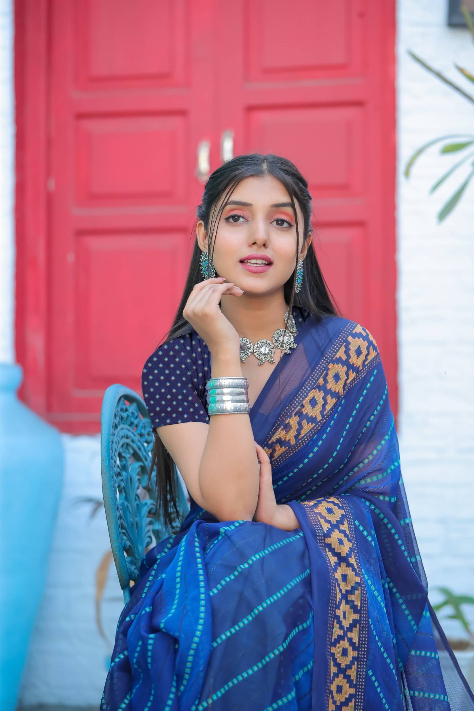 Kanooda Prints Chiffon Printed Saree With Unstitched Blouse Piece ( Blue ) Kanooda Prints Chiffon Printed Saree With Unstitched Blouse Piece ( Blue )