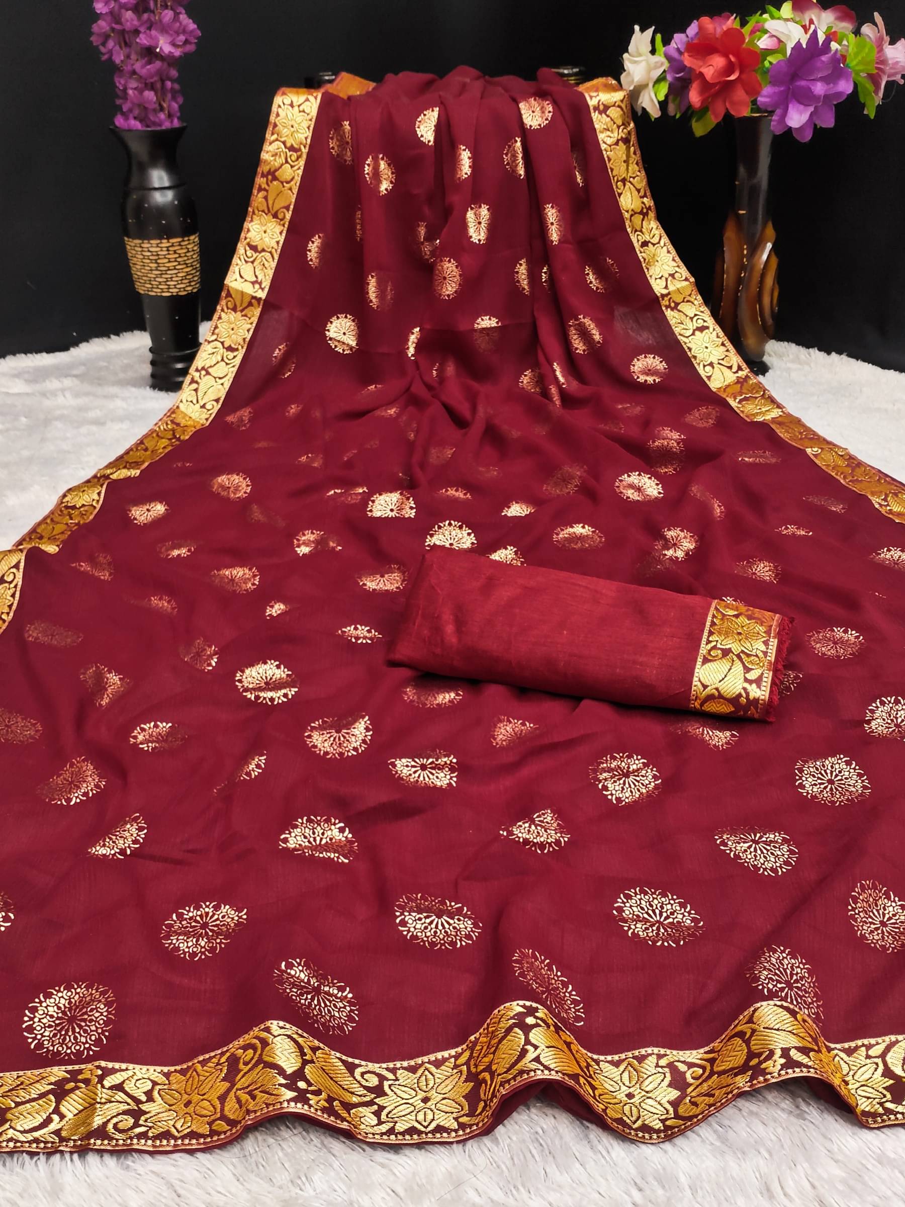 Kanooda Prints Chiffon Printed Saree With Unstitched Blouse Piece ( Multicolor ) Kanooda Prints Chiffon Printed Saree With Unstitched Blouse Piece ( Multicolor )