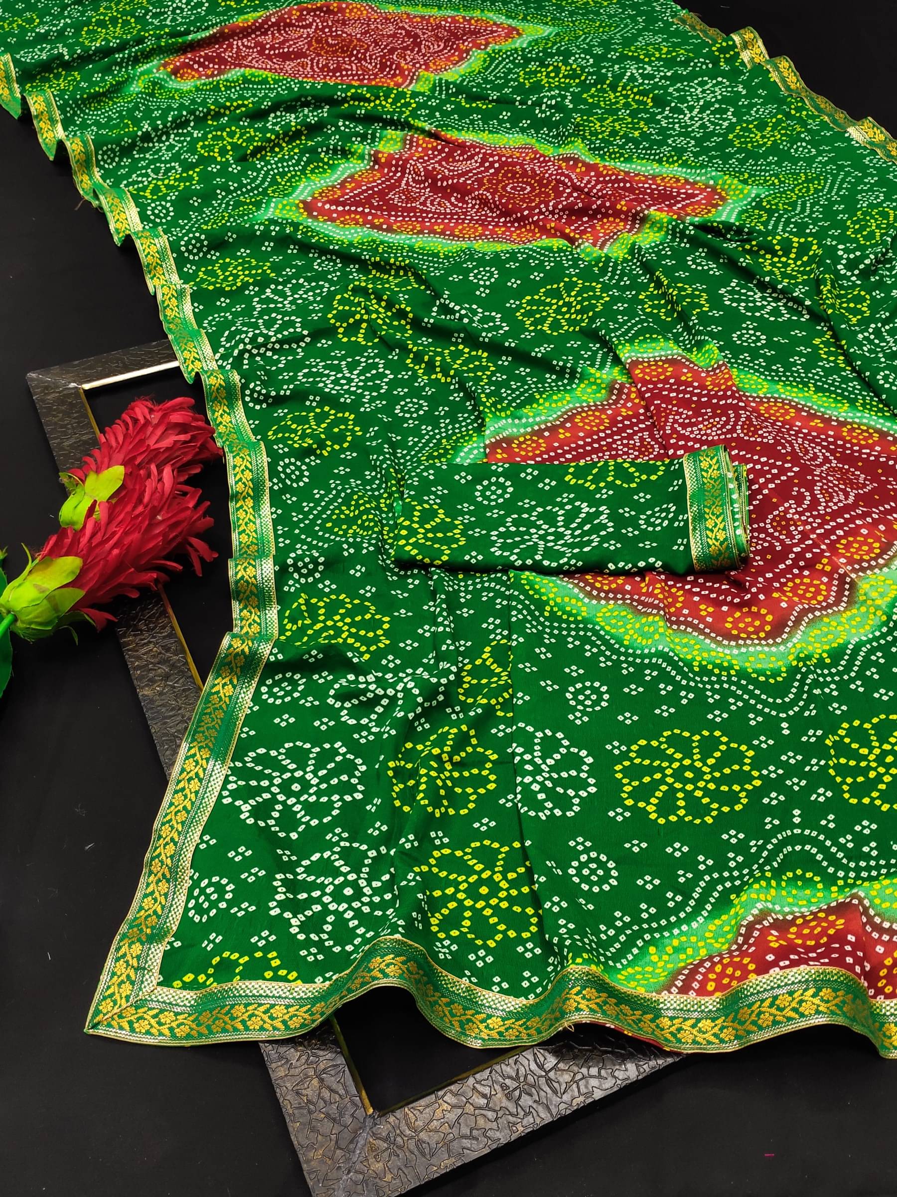 Kanooda Prints Georgette Printed Saree With Unstitched Blouse Piece ( Green )     			Kanooda Prints Georgette Printed Saree With Unstitched Blouse Piece ( Green )