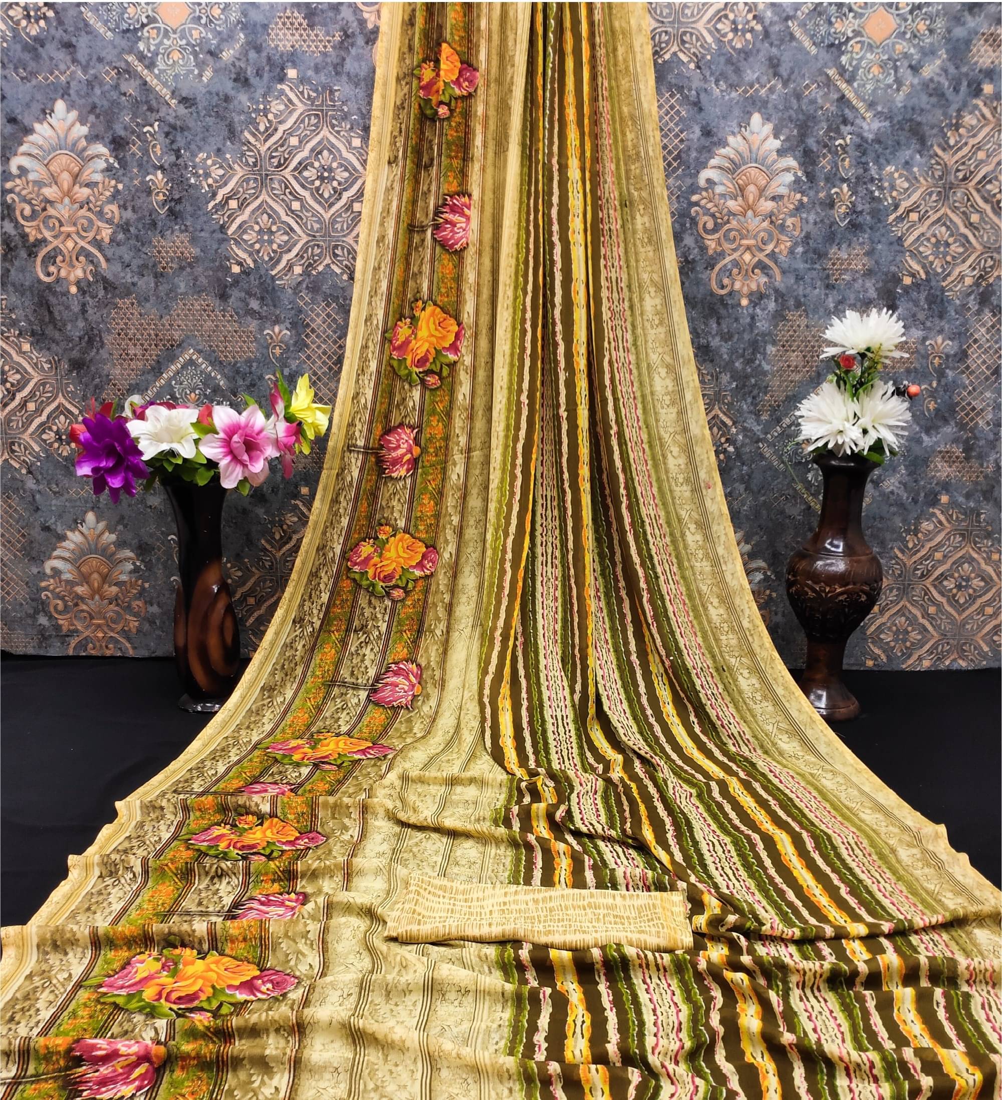 Kanooda Prints Georgette Printed Saree With Unstitched Blouse Piece ( Beige ) Kanooda Prints Georgette Printed Saree With Unstitched Blouse Piece ( Beige )