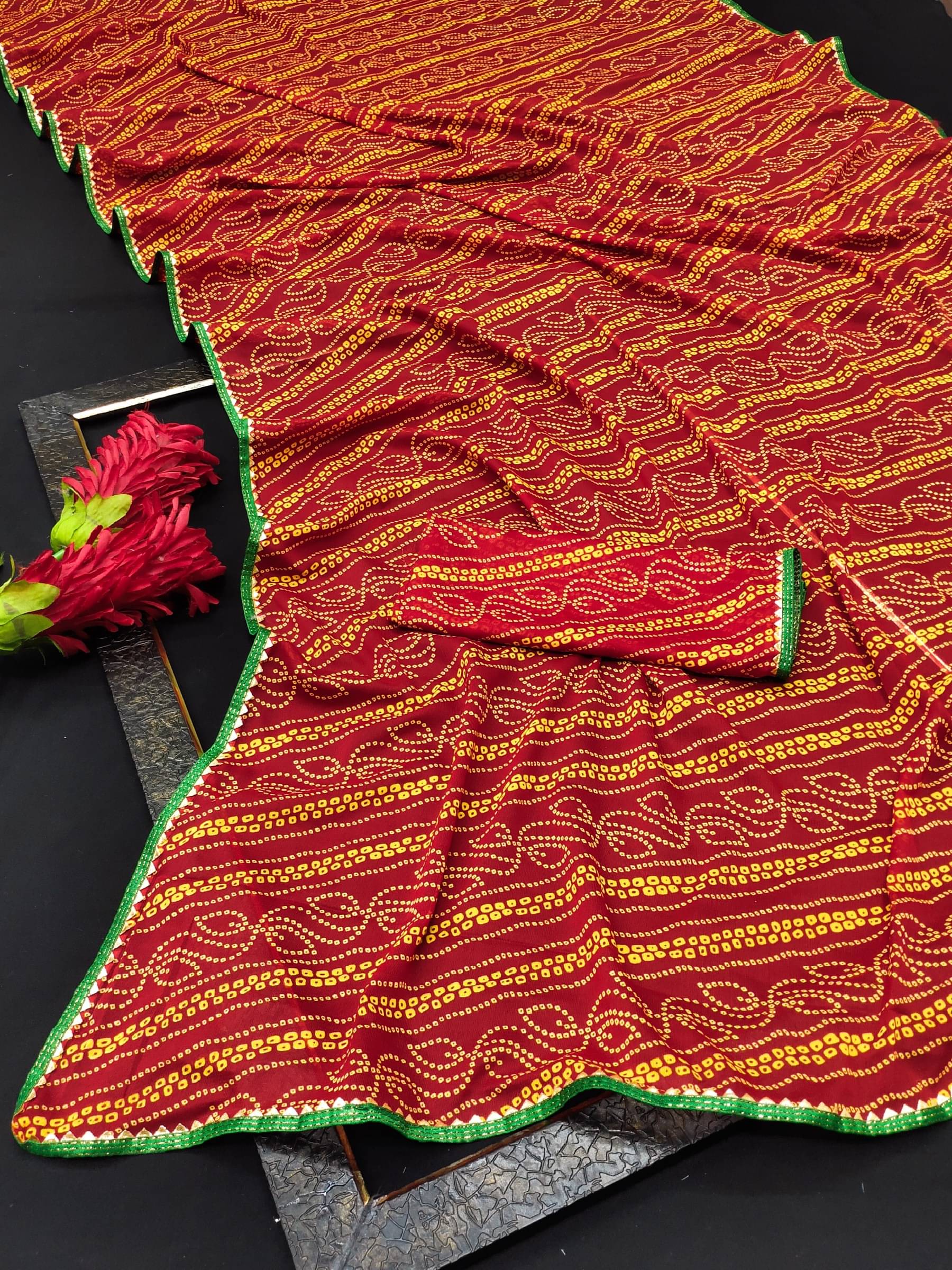 Kanooda Prints Georgette Printed Saree With Unstitched Blouse Piece ( Red ) Kanooda Prints Georgette Printed Saree With Unstitched Blouse Piece ( Red )