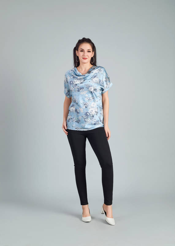     			Mantra Fashion Women's Blue Floral Cowl Neck Short Sleeve Top ( Pack of 1 )