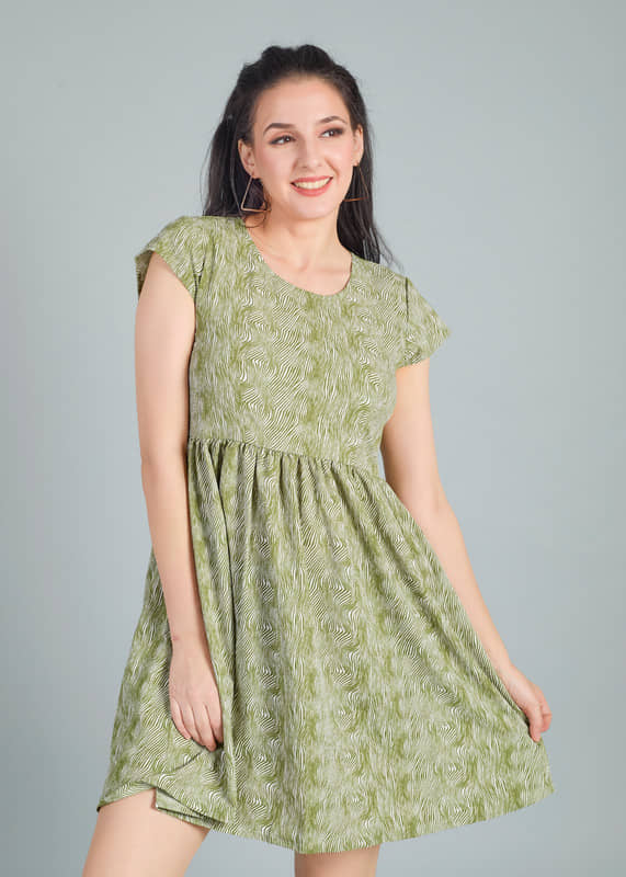 Mantra Fashion Women's Green Printed Knee Length Fit and Flare Dress ( Pack of 1 )