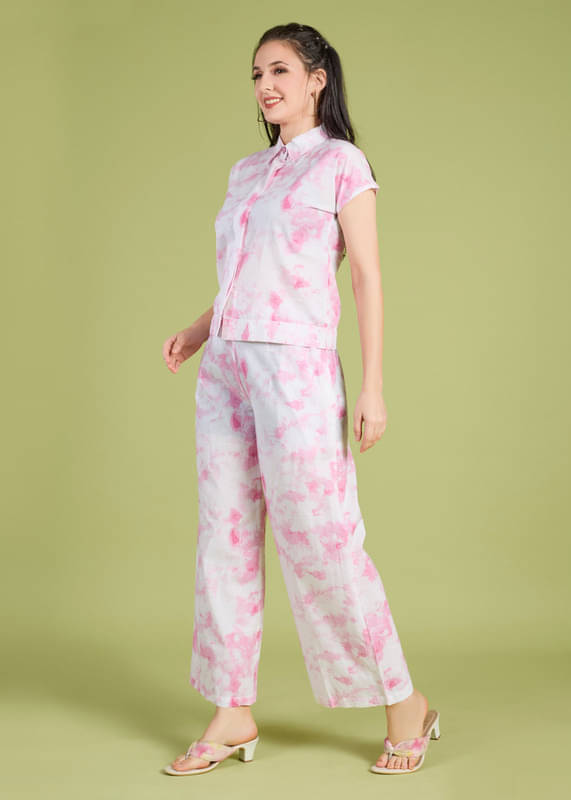     			Mantra Fashion Women's Pink Printed Shirt Trouser Co-Ord Set ( Pack of 1 )