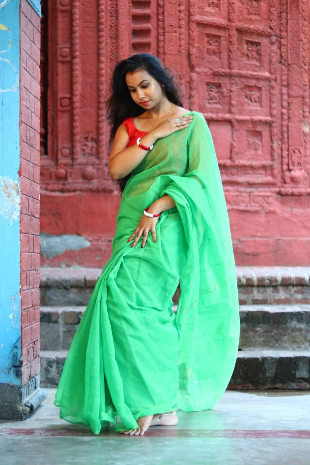 SARADA HANDLOOM Art Silk Embellished Saree With Unstitched Blouse Piece ( Light Green ) SARADA HANDLOOM Art Silk Embellished Saree With Unstitched Blouse Piece ( Light Green )