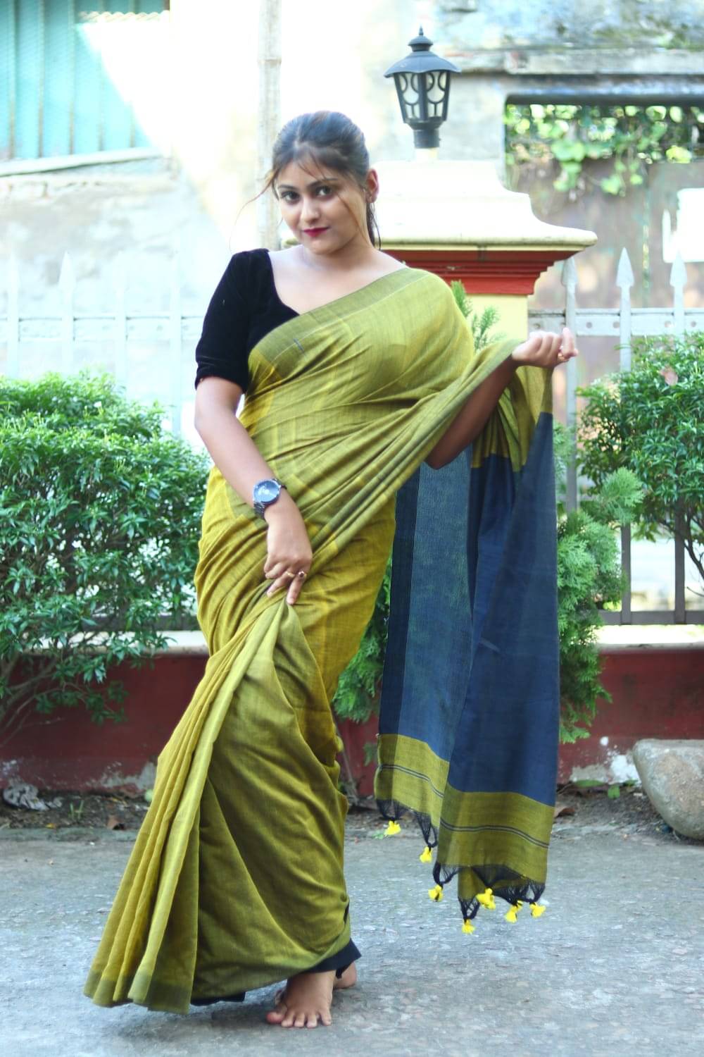     			SARADA HANDLOOM Cotton Colorblock Saree With Unstitched Blouse Piece ( Green )