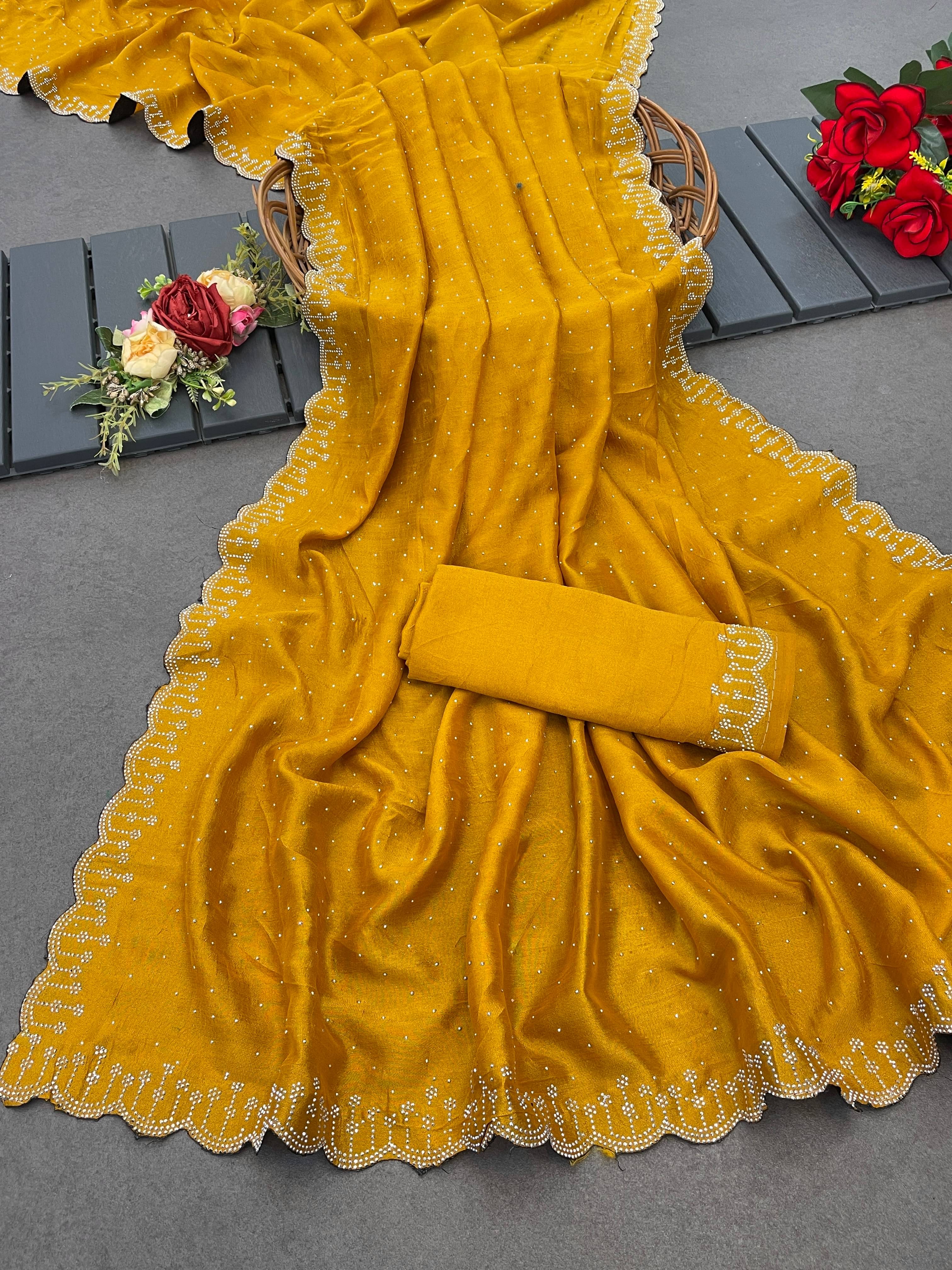     			Sitanjali Silk Embellished Saree With Unstitched Blouse Piece ( Yellow )