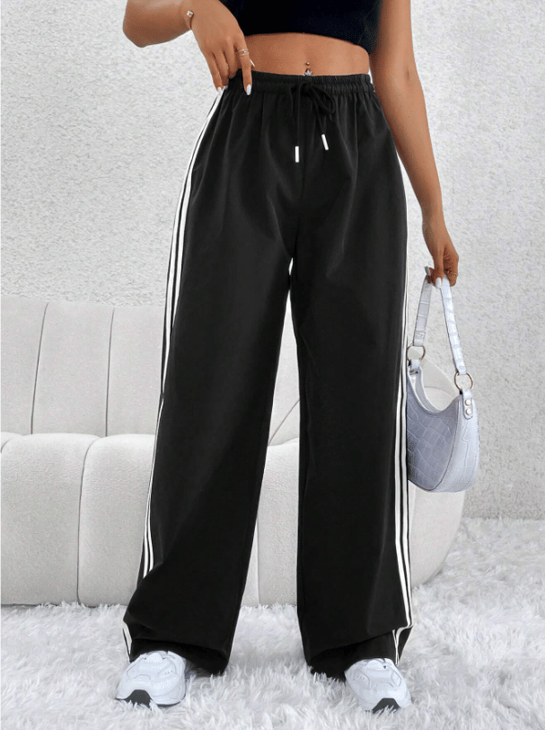     			TAMINA Pack of 1 Cotton Blend Straight Women's Joggers ( Black )