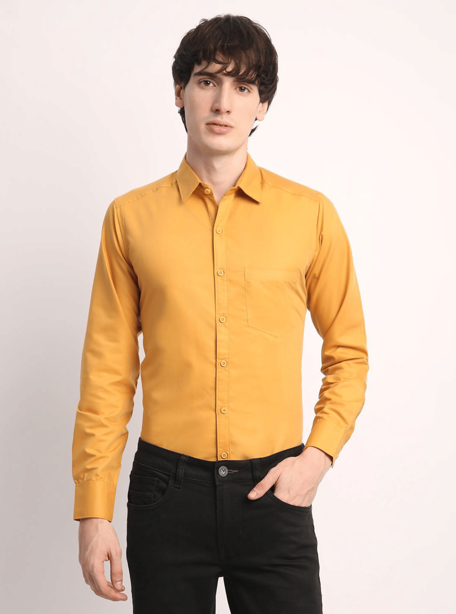 VERTUSY Cotton Blend Regular Fit Solids Full Sleeves Men's Casual Shirt - Yellow ( Pack of 1 ) VERTUSY Cotton Blend Regular Fit Solids Full Sleeves Men's Casual Shirt - Yellow ( Pack of 1 )