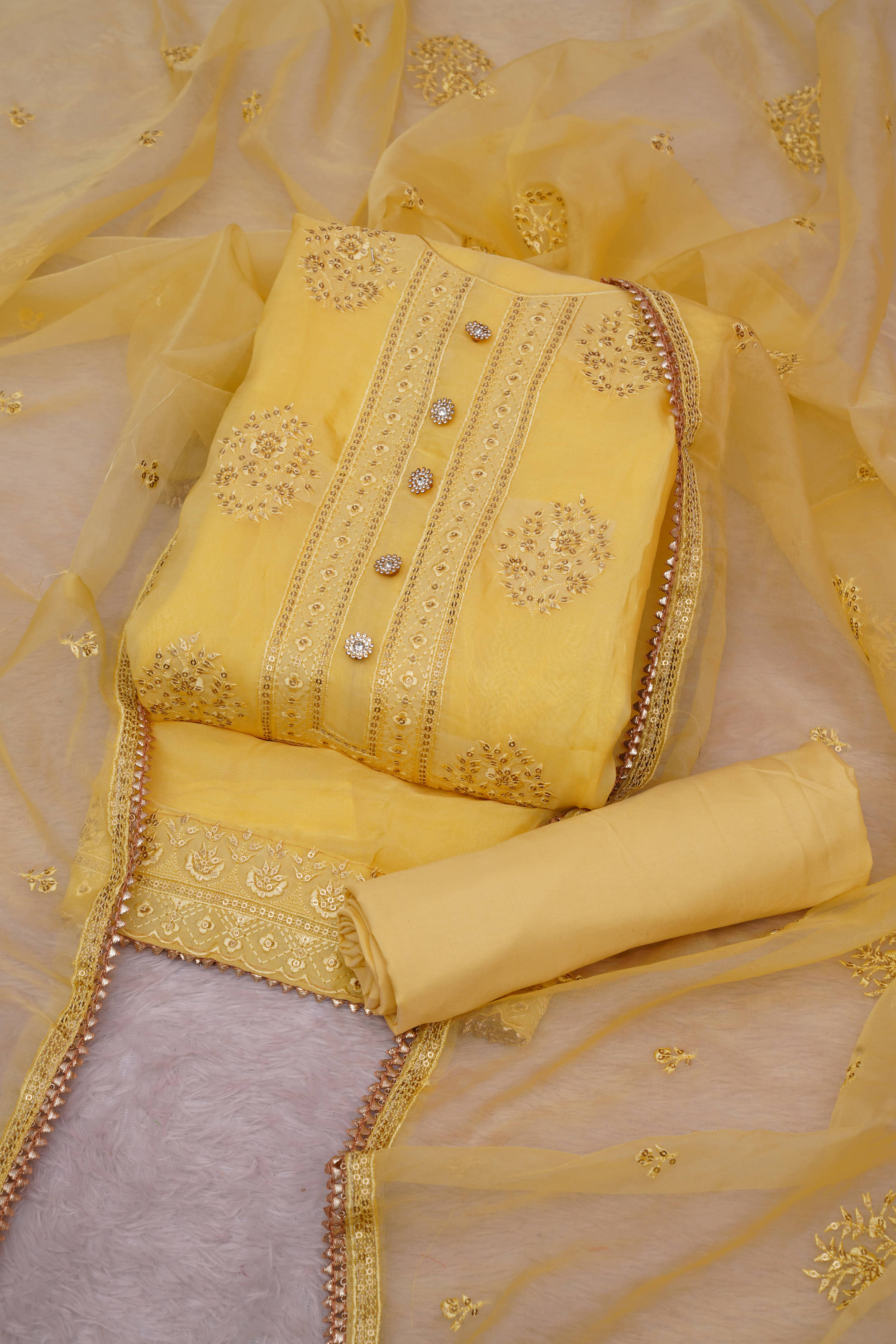     			tavas Unstitched Organza Embellished Dress Material - Yellow ( Pack of 1 )