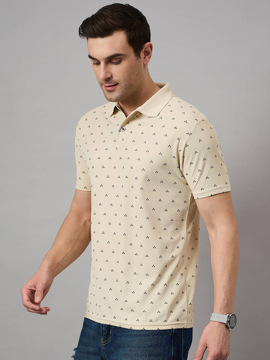 BRONATION Pack of 1 Cotton Blend Regular Fit Printed Half Sleeves Men's Polo T Shirt ( Beige ) BRONATION Pack of 1 Cotton Blend Regular Fit Printed Half Sleeves Men's Polo T Shirt ( Beige )