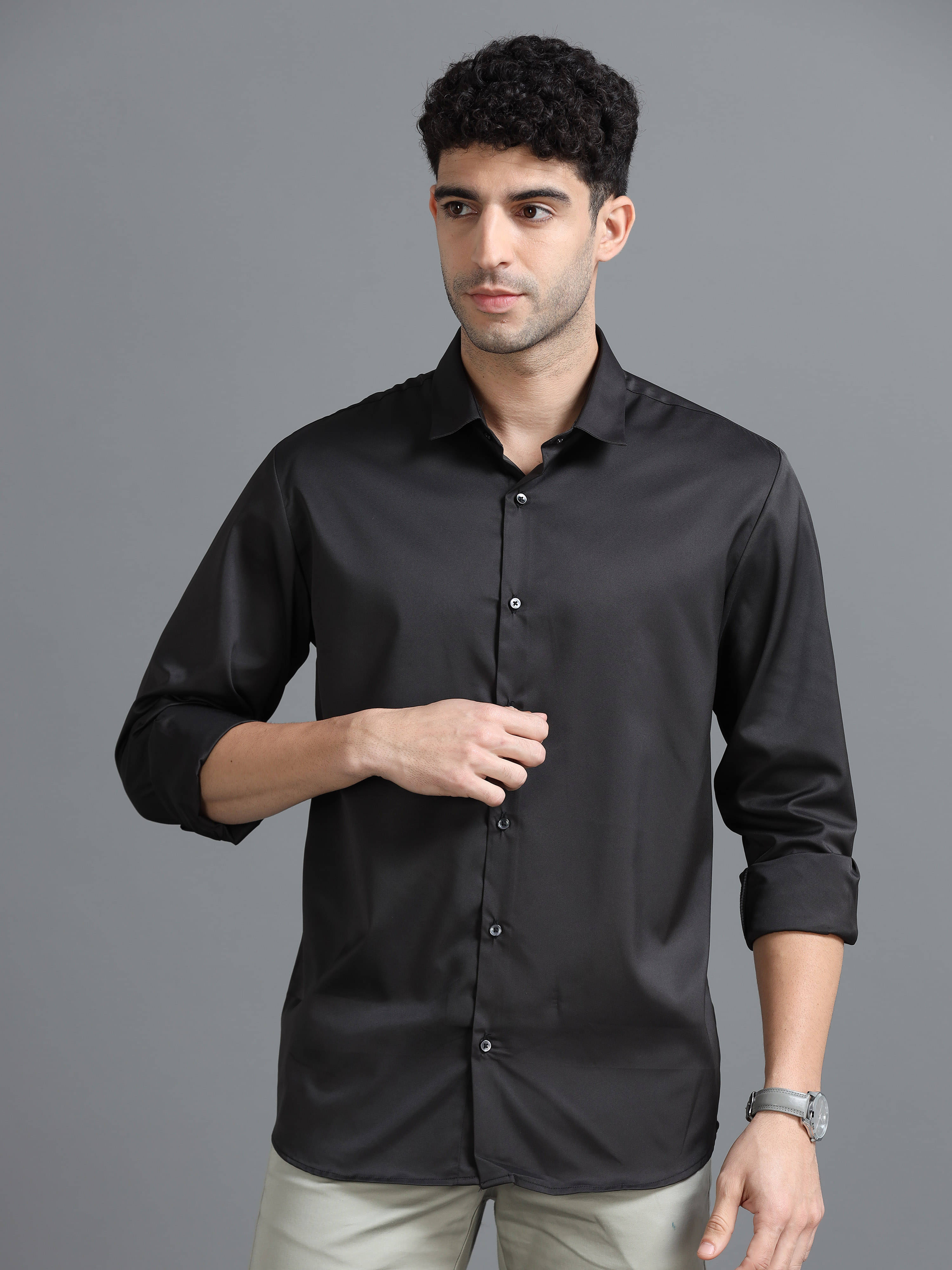     			Cool Colors 100% Cotton Slim Fit Solids Full Sleeves Men's Casual Shirt - Black ( Pack of 1 )