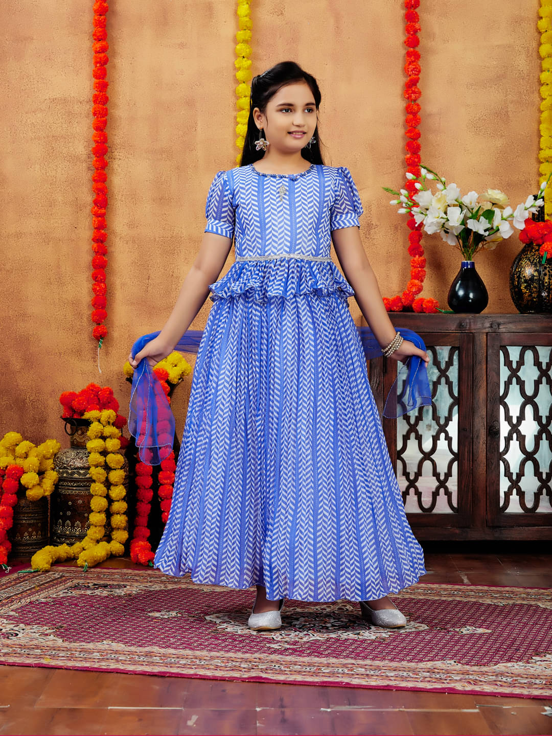    			Aarika Georgette Lehenga Choli Set For Girls ( Pack of 1 , Blue )