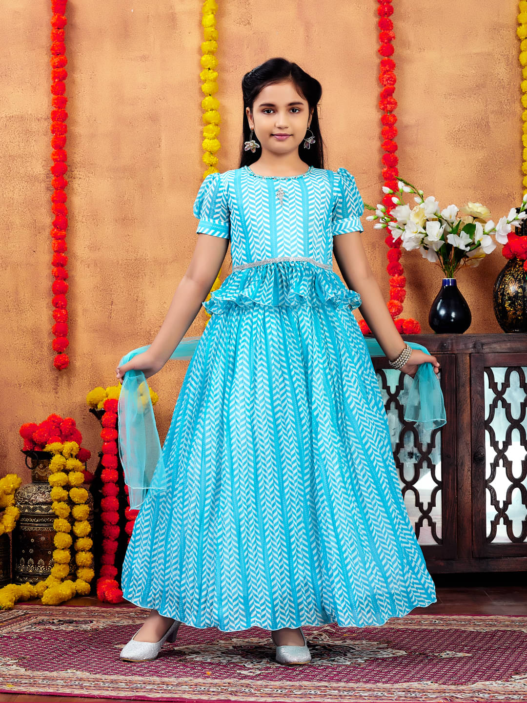     			Aarika Georgette Lehenga Choli Set For Girls ( Pack of 1 , Turquoise )