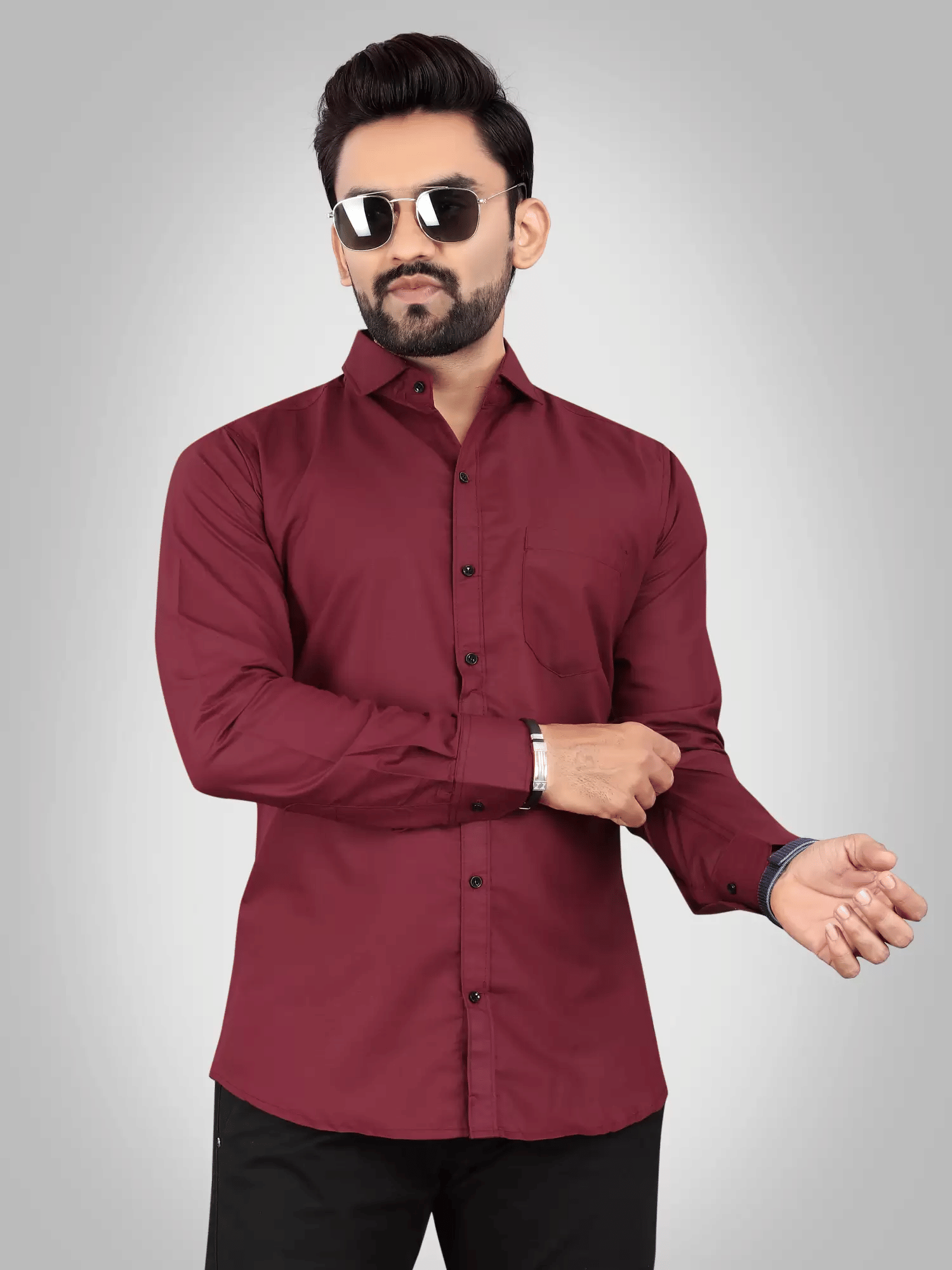 VERTUSY Cotton Blend Regular Fit Solids Full Sleeves Men's Casual Shirt - Maroon ( Pack of 1 ) VERTUSY Cotton Blend Regular Fit Solids Full Sleeves Men's Casual Shirt - Maroon ( Pack of 1 )