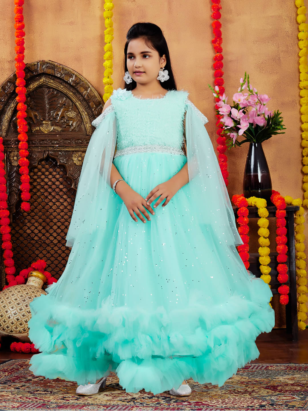     			Aarika Net Gown For Girls ( Pack of 1 , Sea Green )