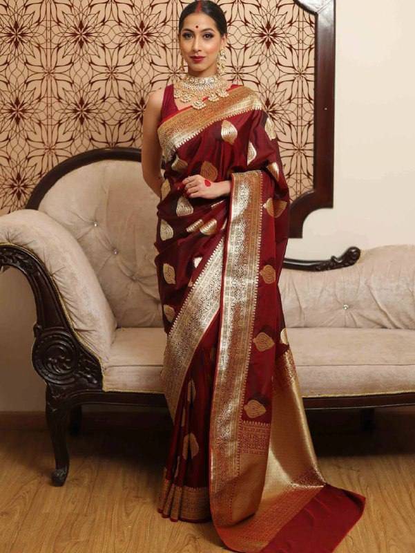 JULEE Silk Blend Embellished Saree With Unstitched Blouse Piece ( Maroon ) JULEE Silk Blend Embellished Saree With Unstitched Blouse Piece ( Maroon )